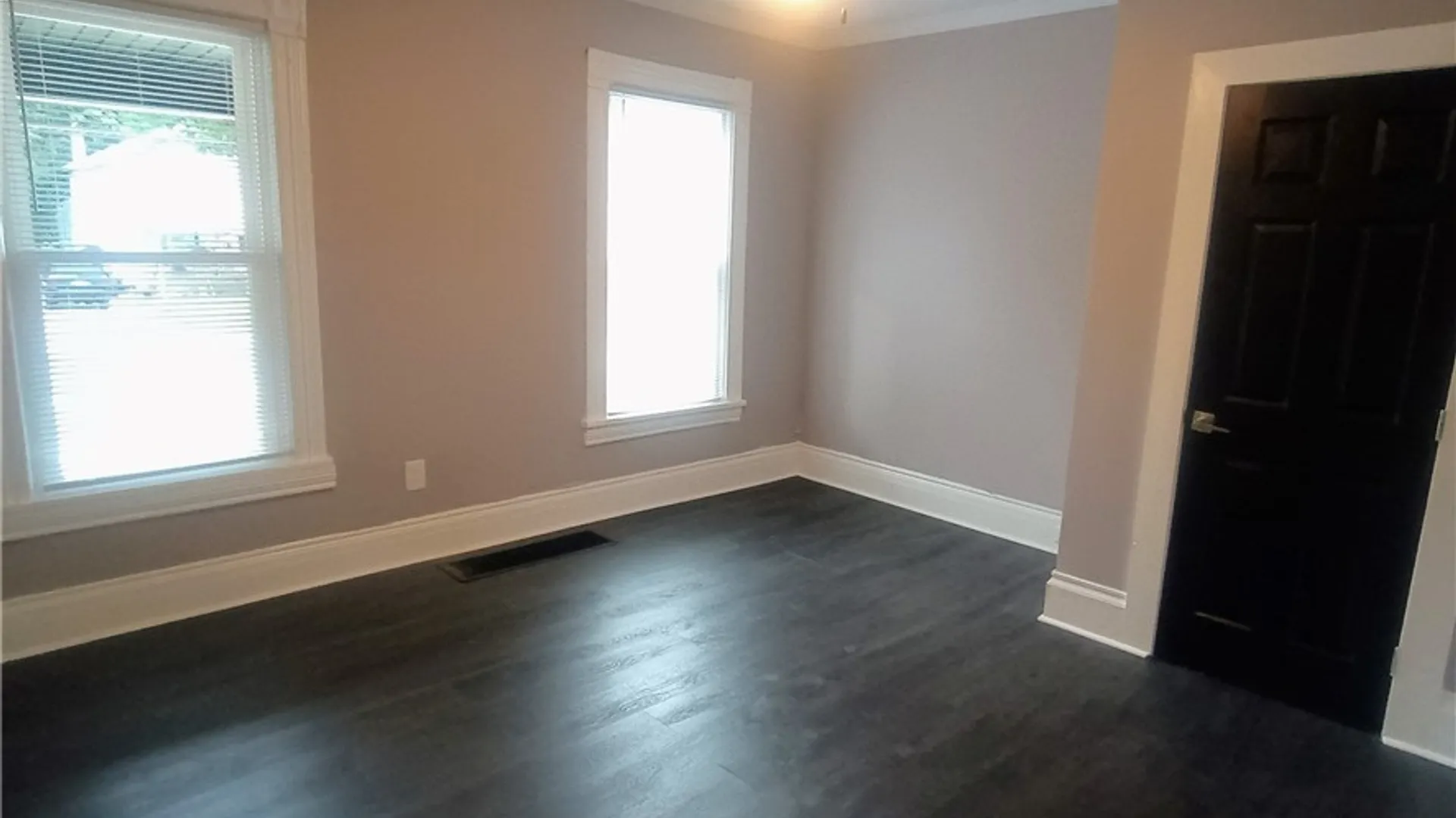 Property at 1017 Willis Avenue, Syracuse, NY 13204 5