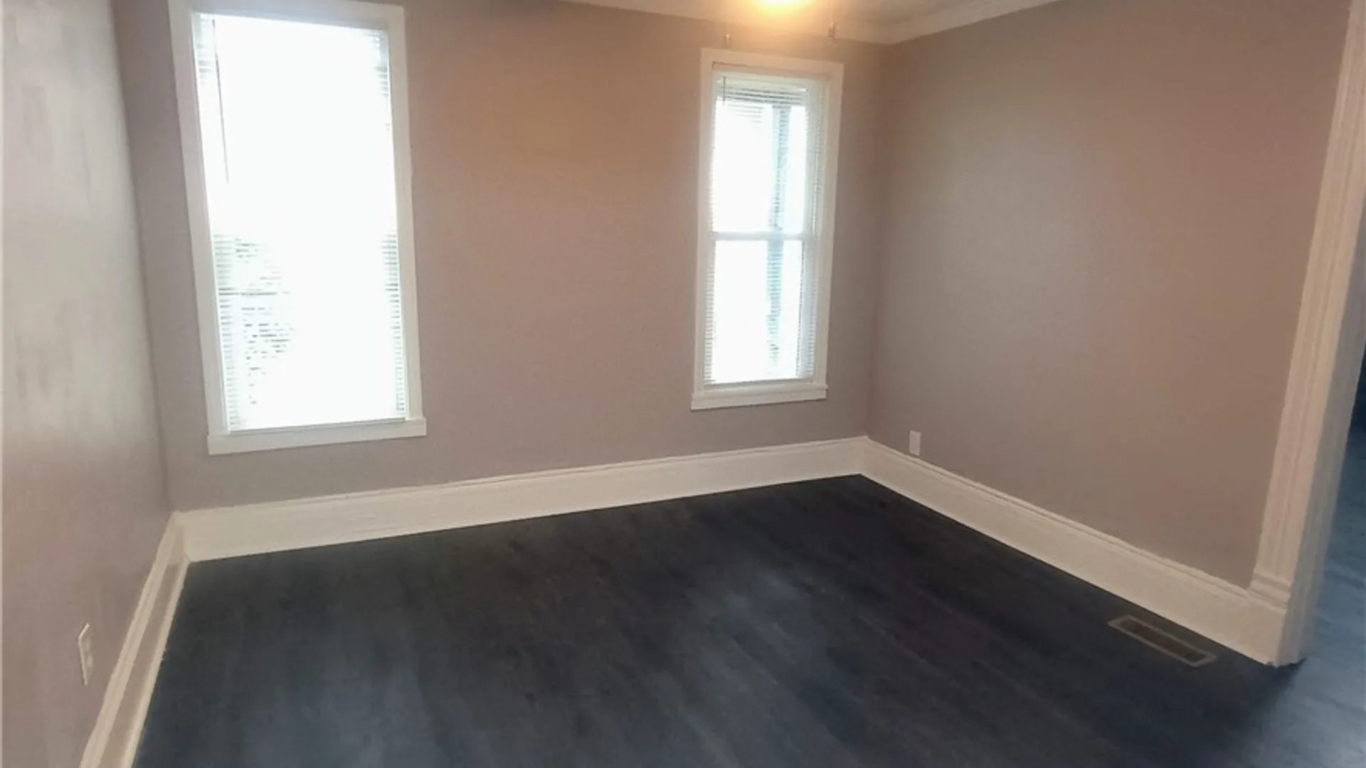 Property at 1017 Willis Avenue, Syracuse, NY 13204 6