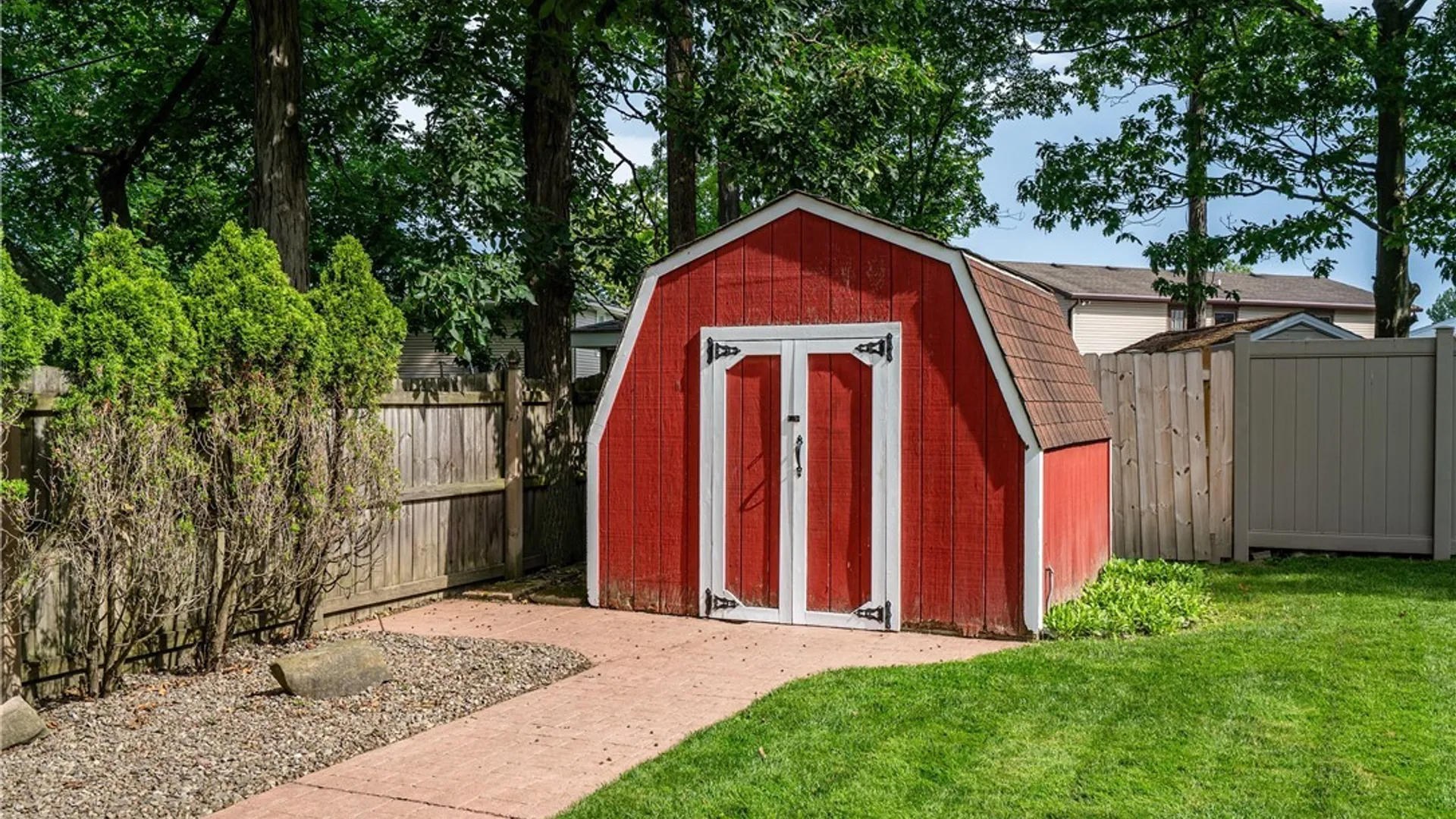 Property at 58 Tobey Hill Drive, West Seneca, NY 14224 38