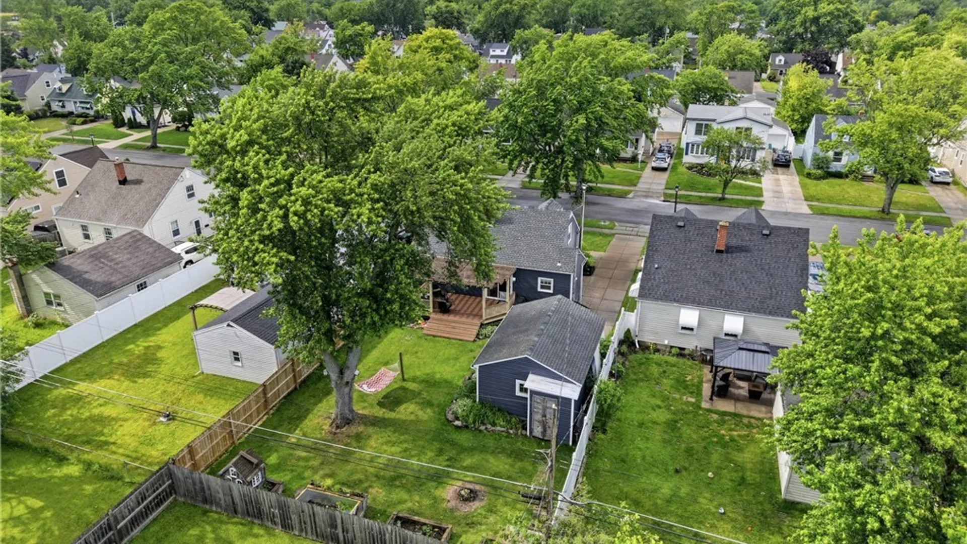 Property at 128 Wrexham Court, Tonawanda, NY 14150 45