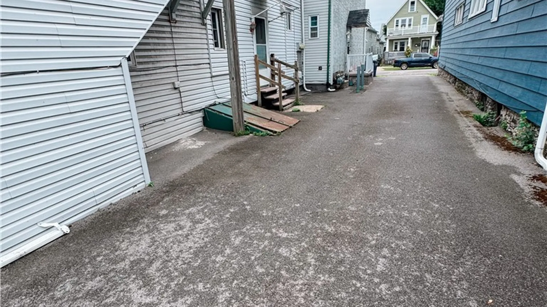 Property at 610 Fargo Avenue, Buffalo, NY 14213 18