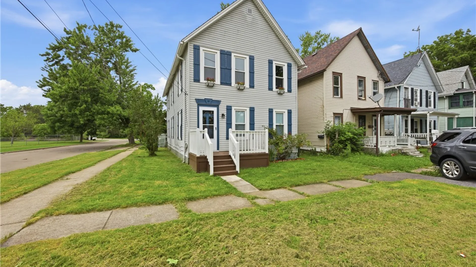 Property at 38 Carruthers Place, North Tonawanda, NY 14120 3
