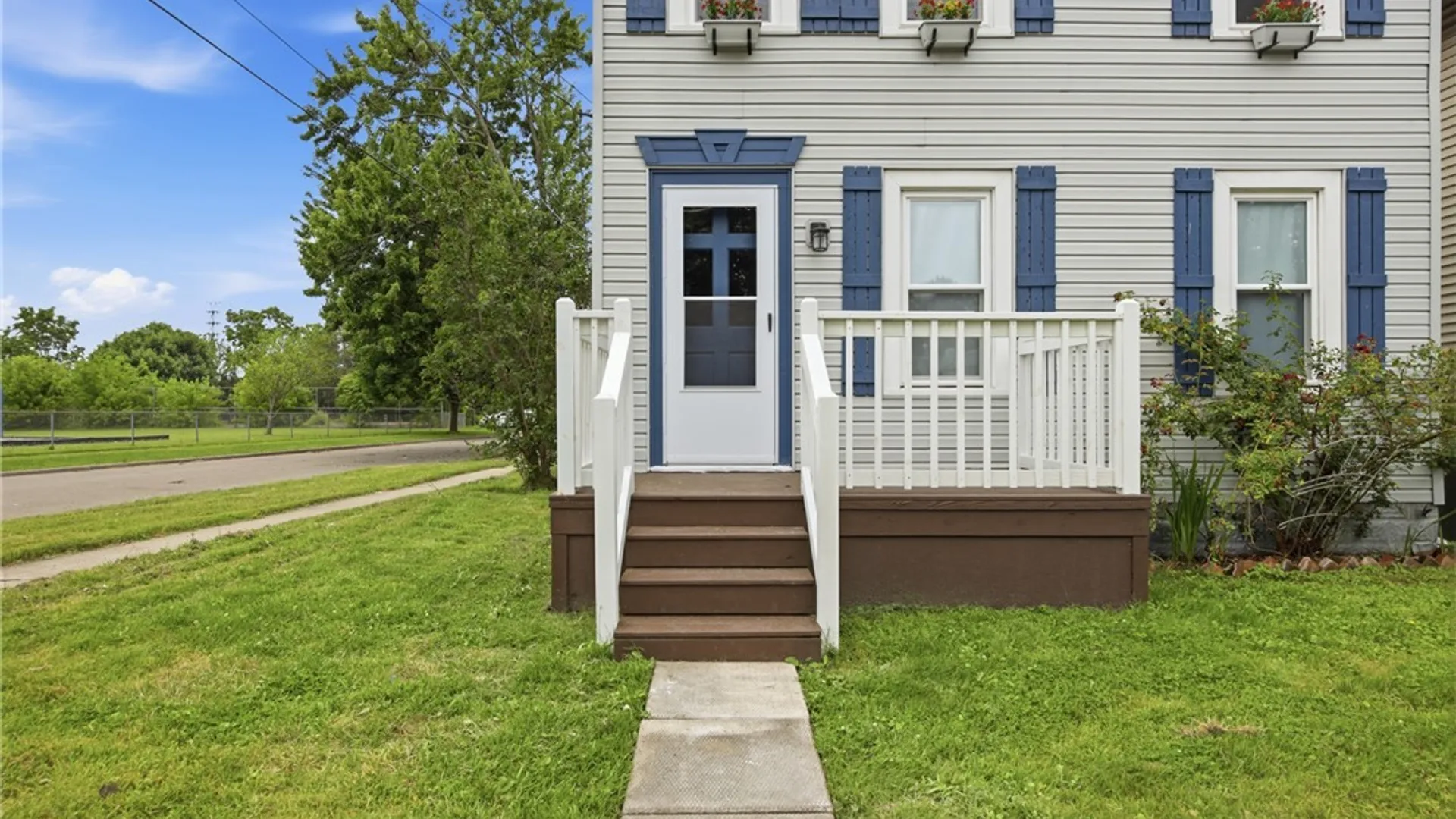 Property at 38 Carruthers Place, North Tonawanda, NY 14120 4