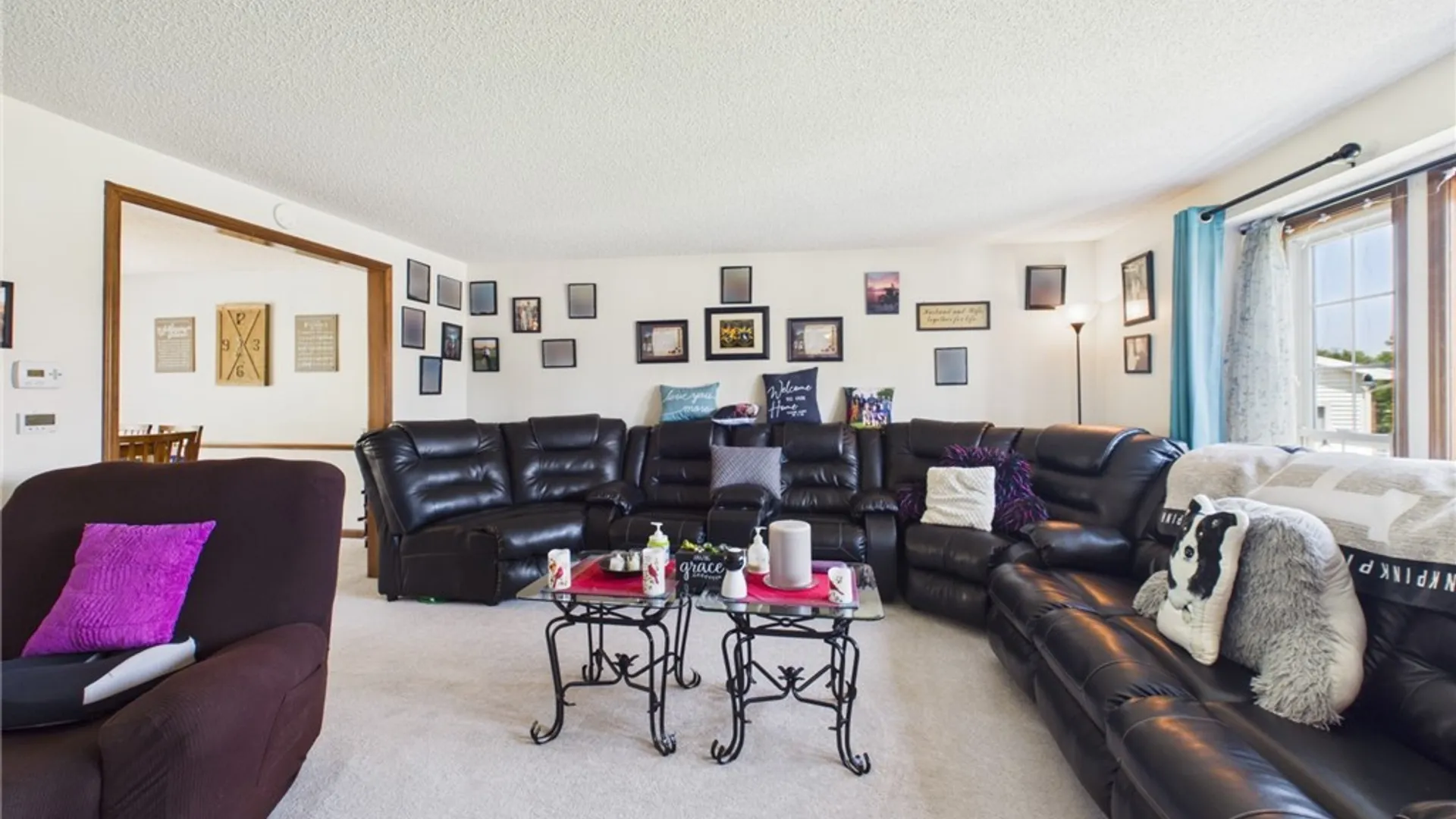 Property at 73 Larsen Lane, West Seneca, NY 14224 22