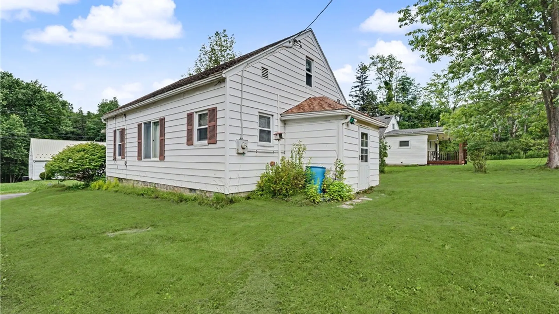 Property at 30 Park Avenue, Eldred, PA 16731 4