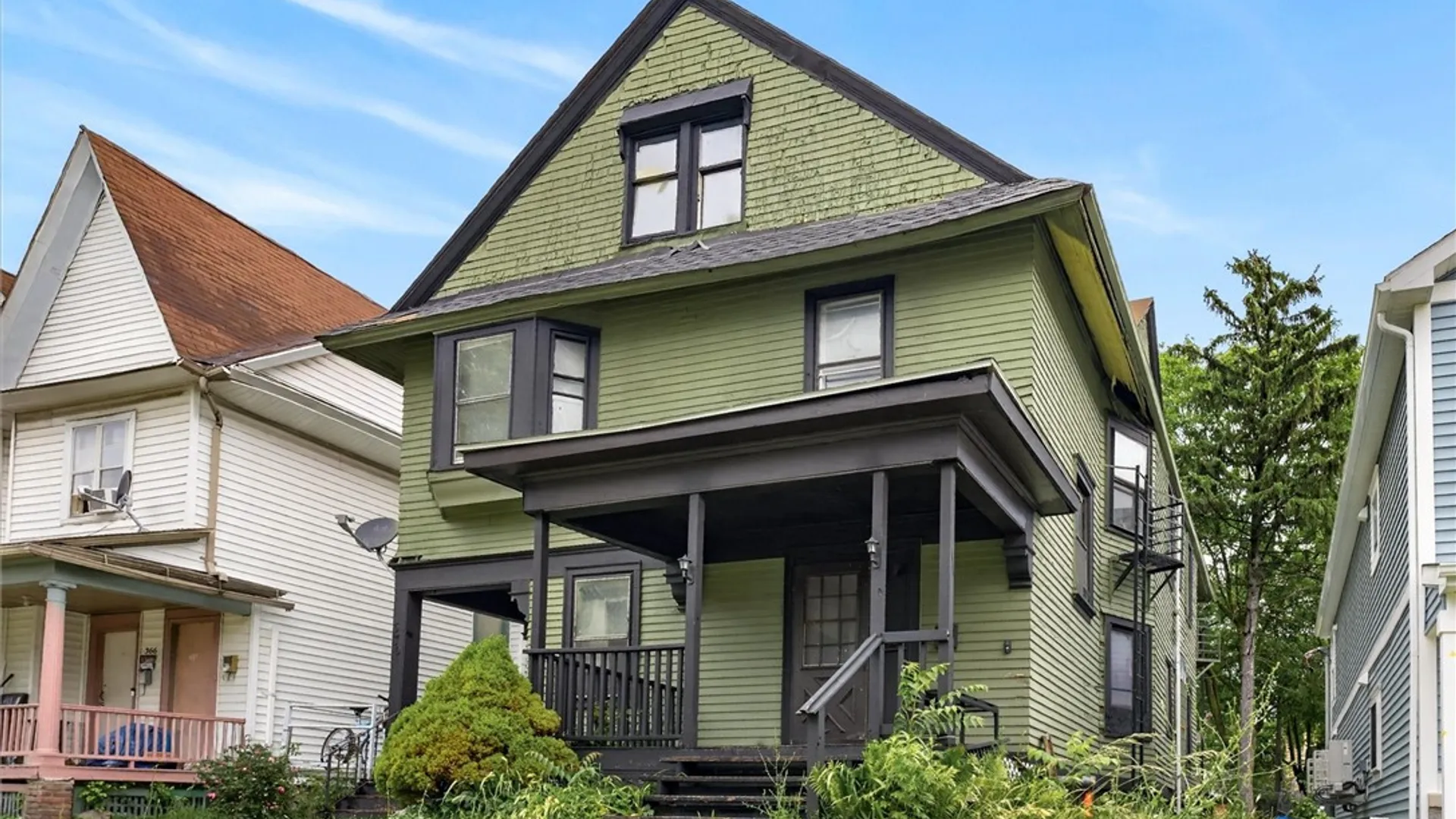 Property at 372 Hayward Avenue, Rochester, NY 14609 2