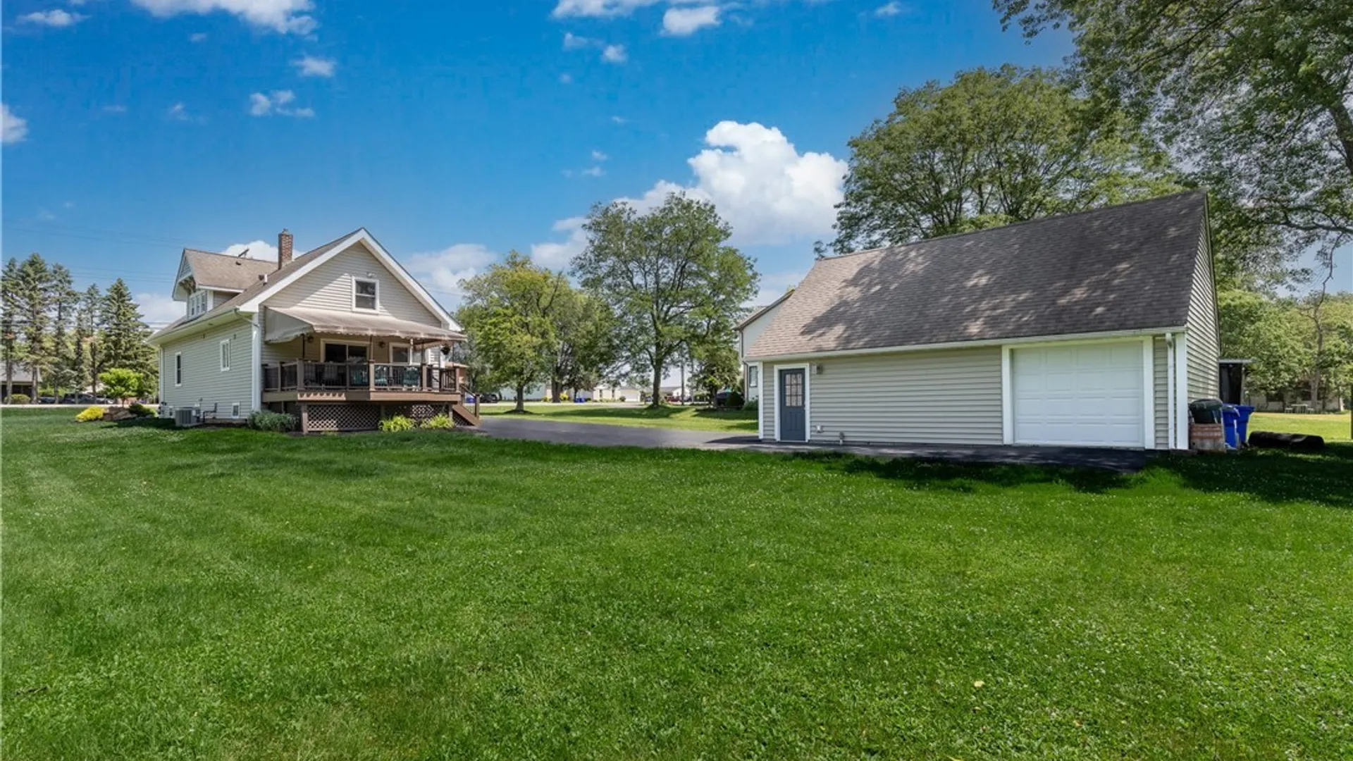 Property at 4367 Clinton Street, West Seneca, NY 14224 12