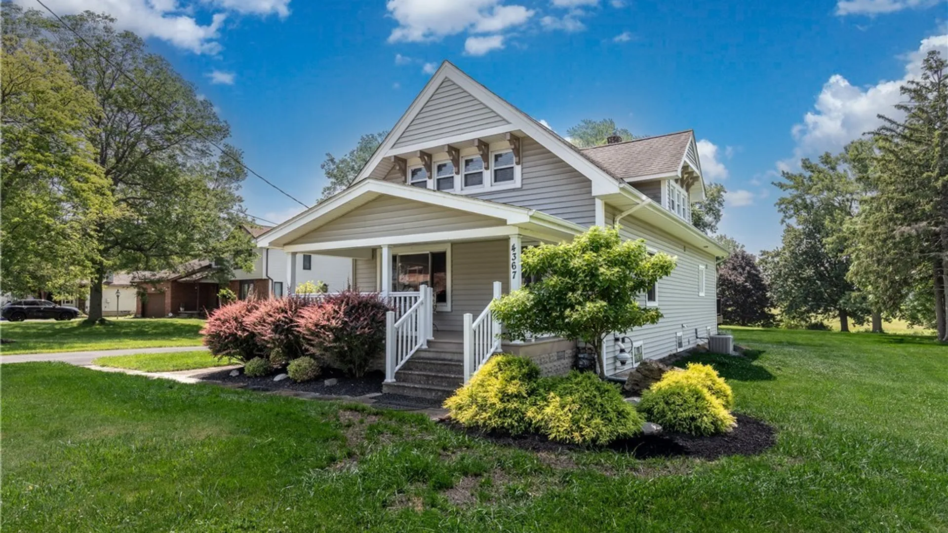 Property at 4367 Clinton Street, West Seneca, NY 14224 2