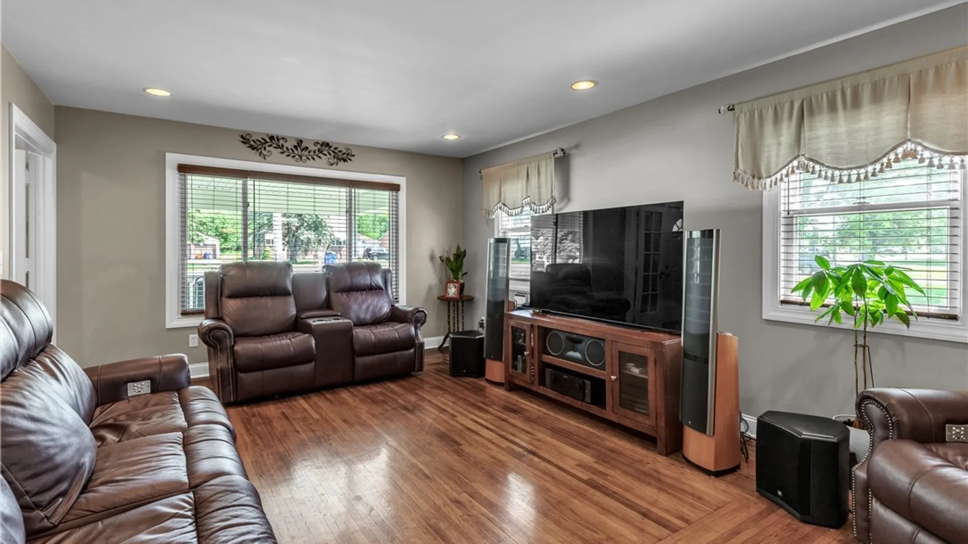 Property at 4367 Clinton Street, West Seneca, NY 14224 29