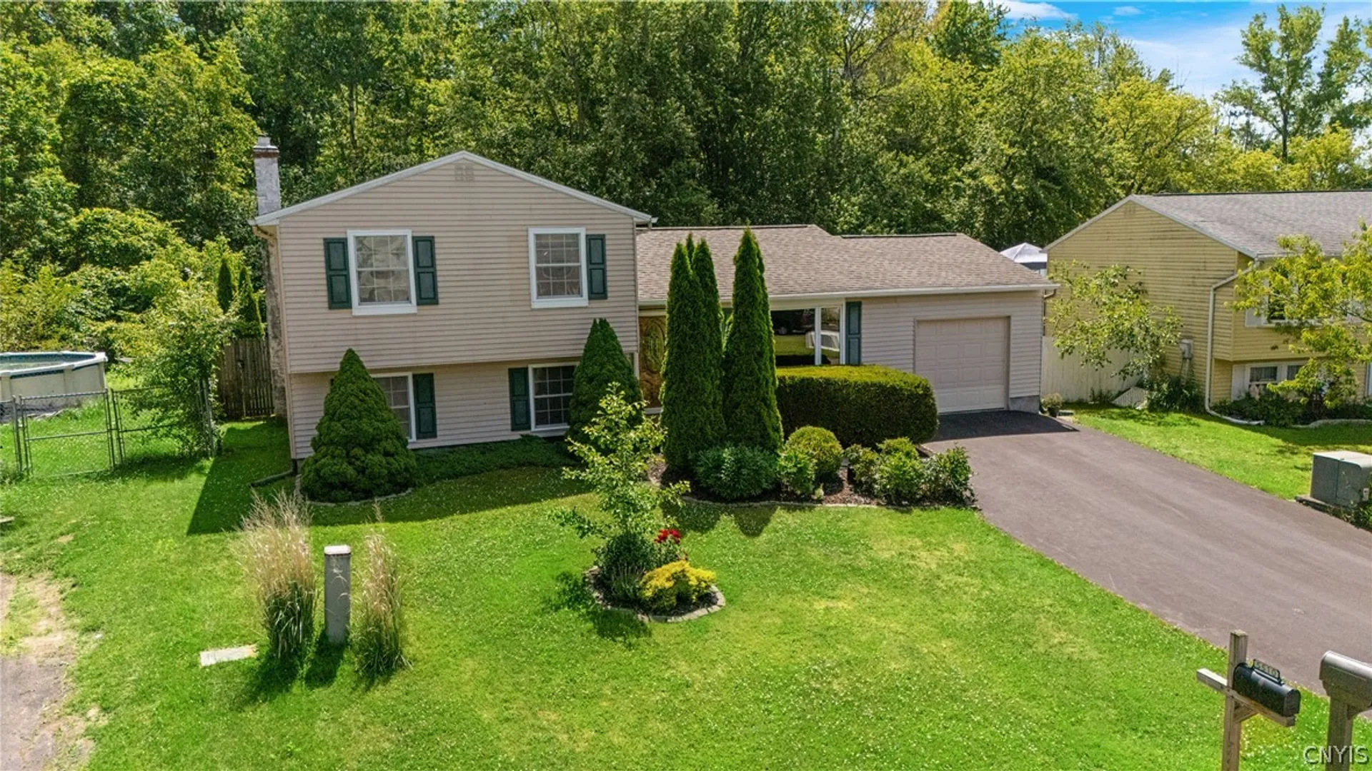 Property at 5510 Taormina Drive, Clay, NY 13041 38