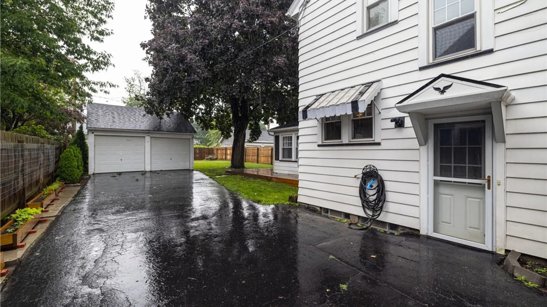 Property at 98 Wimbledon Road, Irondequoit, NY 14617 38