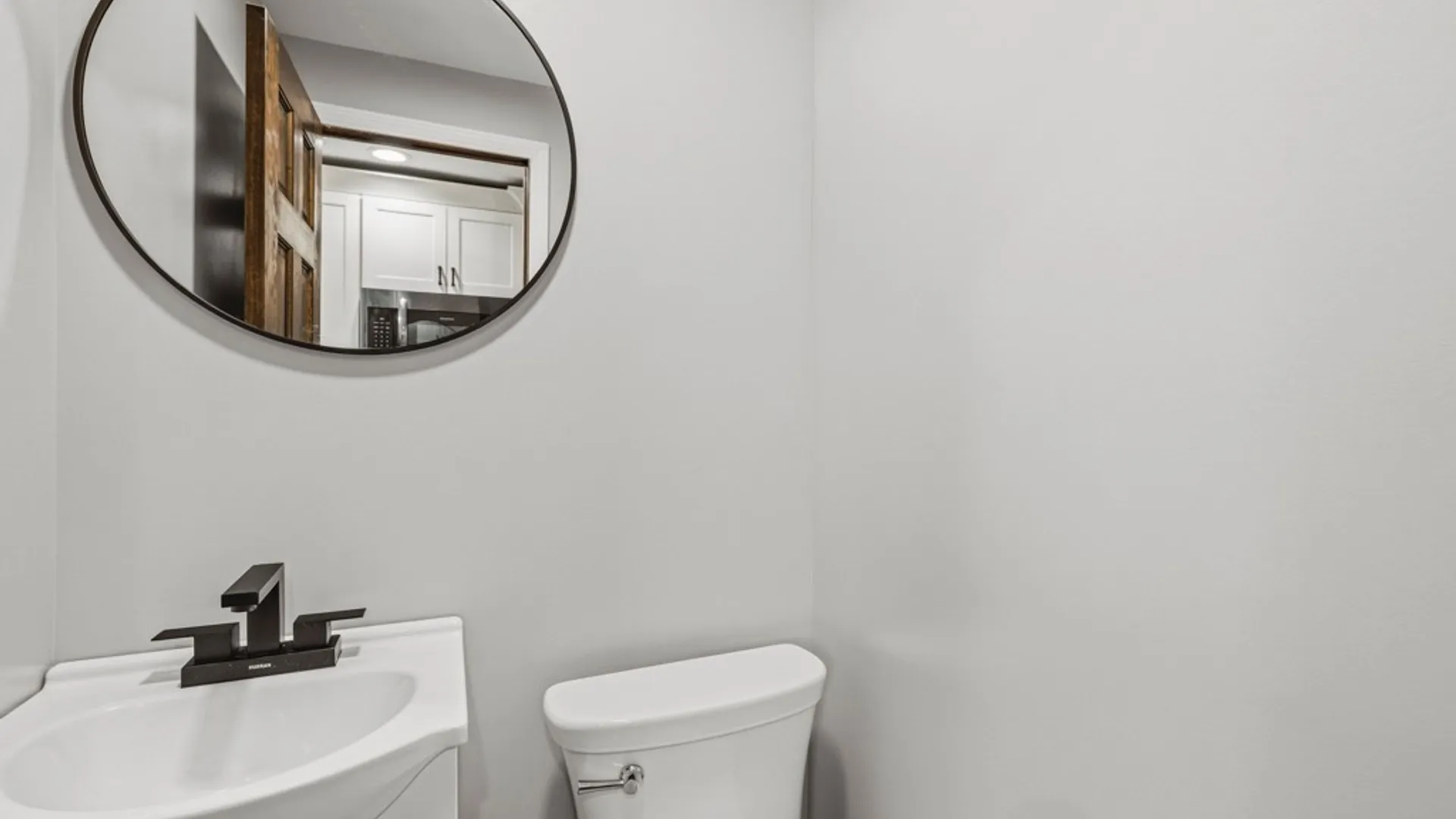 Property at 121 Tremaine Avenue, Tonawanda, NY 14217 11
