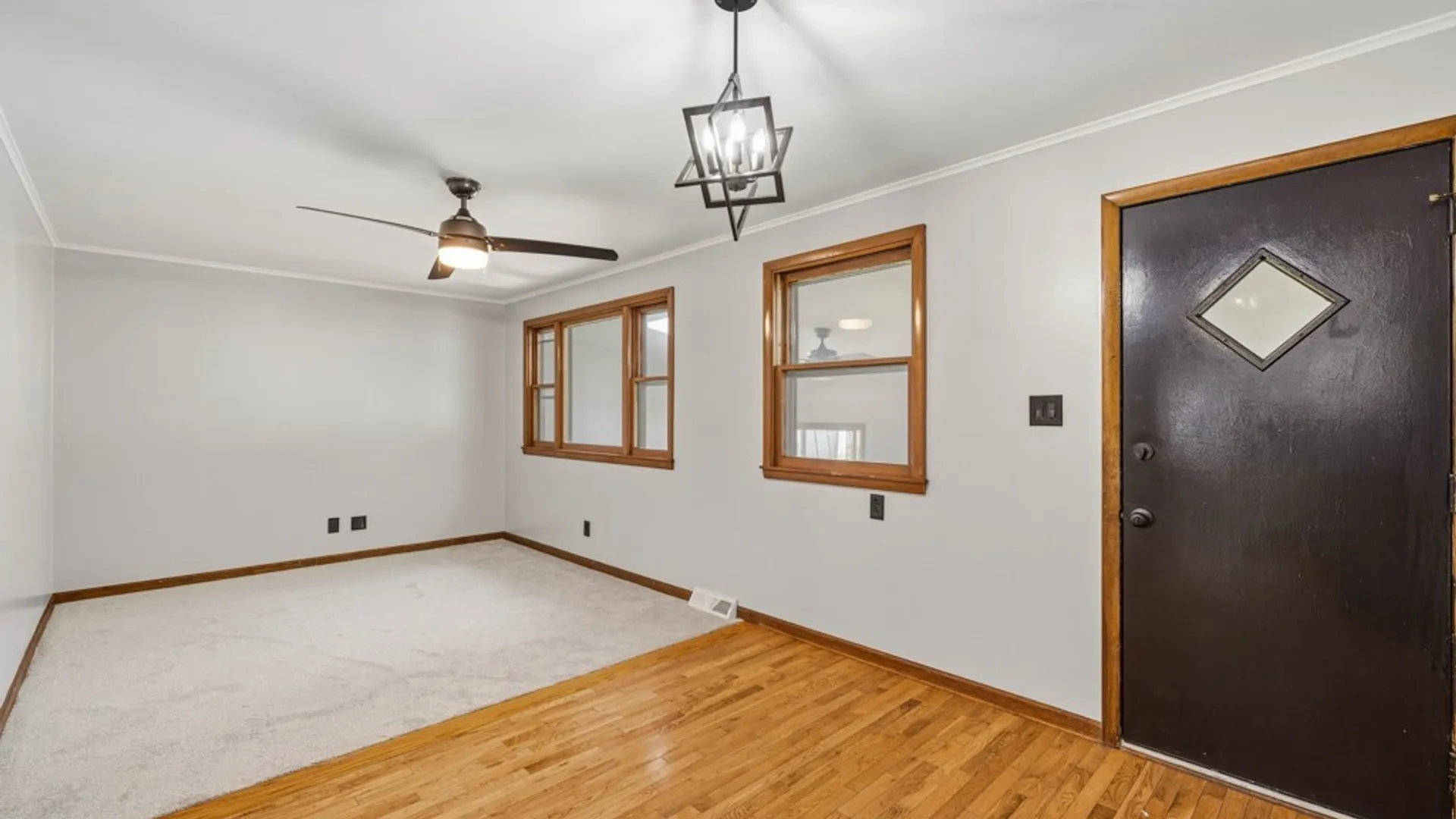 Property at 121 Tremaine Avenue, Tonawanda, NY 14217 14
