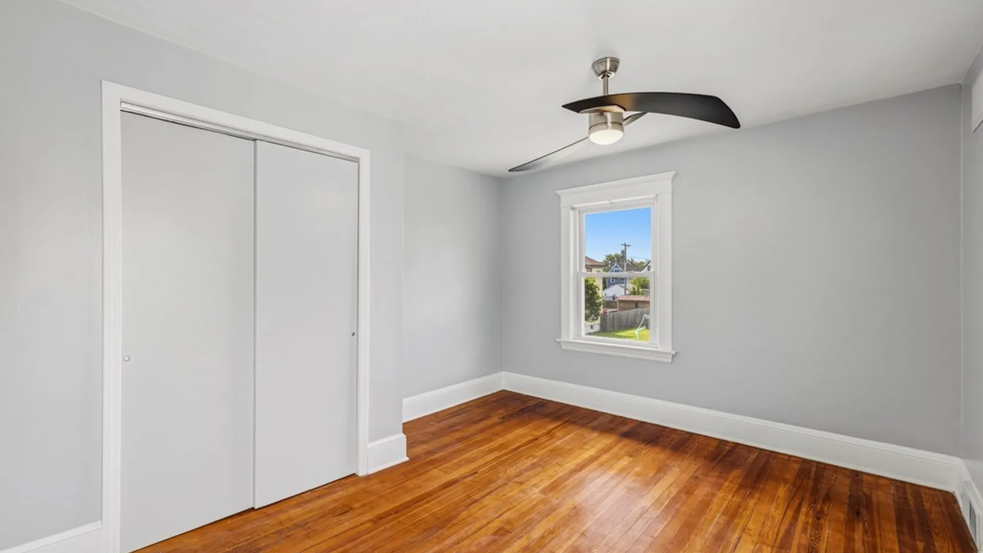 Property at 121 Tremaine Avenue, Tonawanda, NY 14217 17