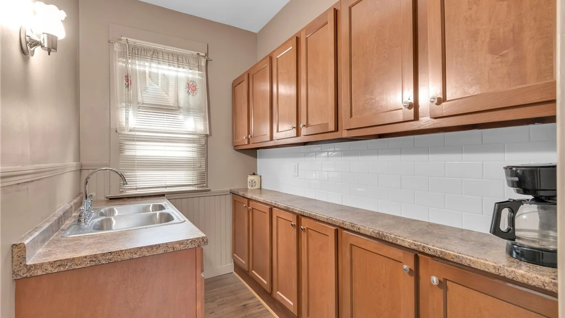Property at 140 Benzinger Street, Buffalo, NY 14206 11