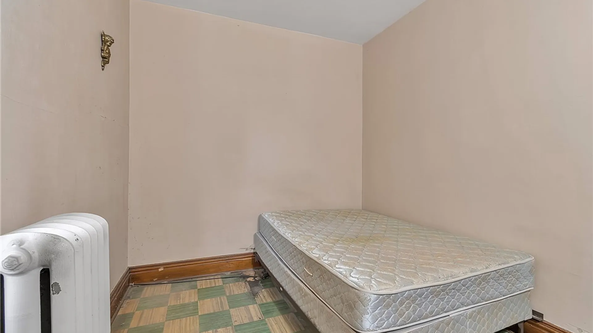 Property at 140 Benzinger Street, Buffalo, NY 14206 29