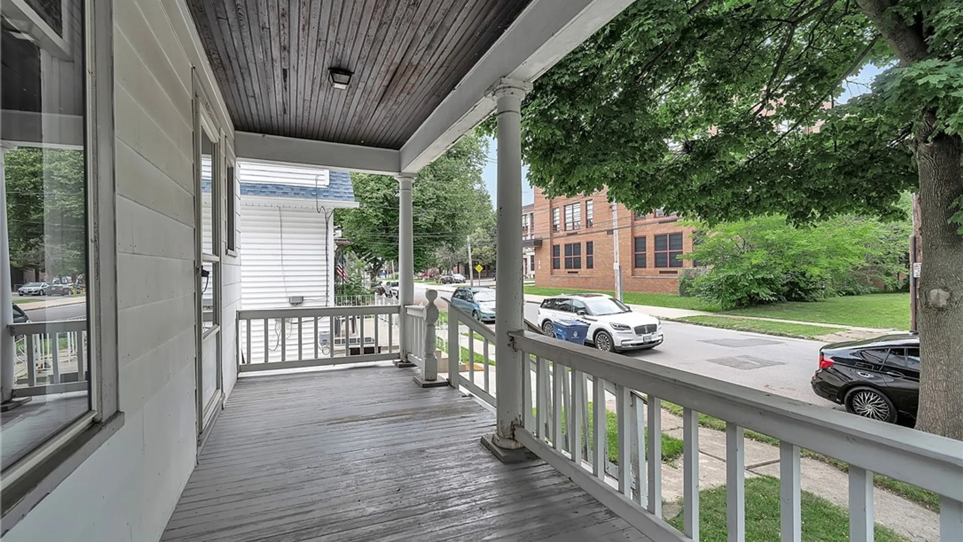 Property at 140 Benzinger Street, Buffalo, NY 14206 4
