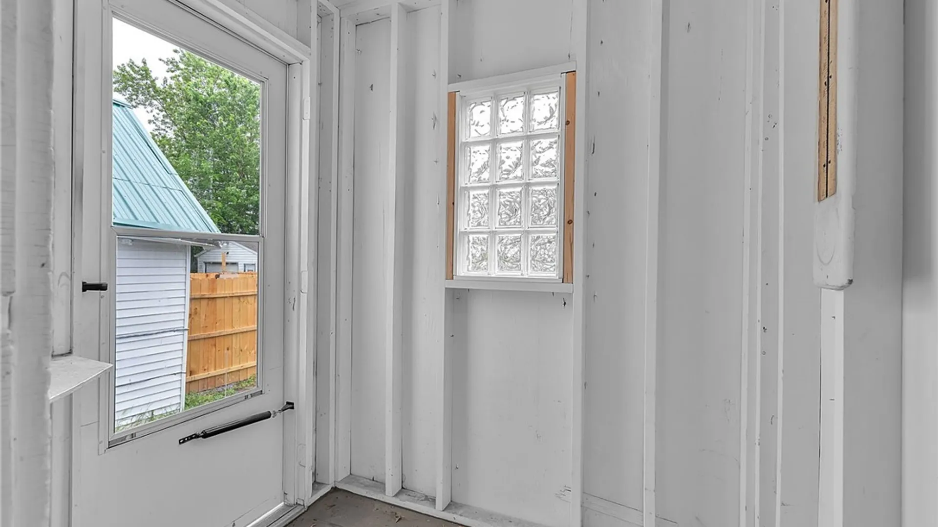 Property at 140 Benzinger Street, Buffalo, NY 14206 40