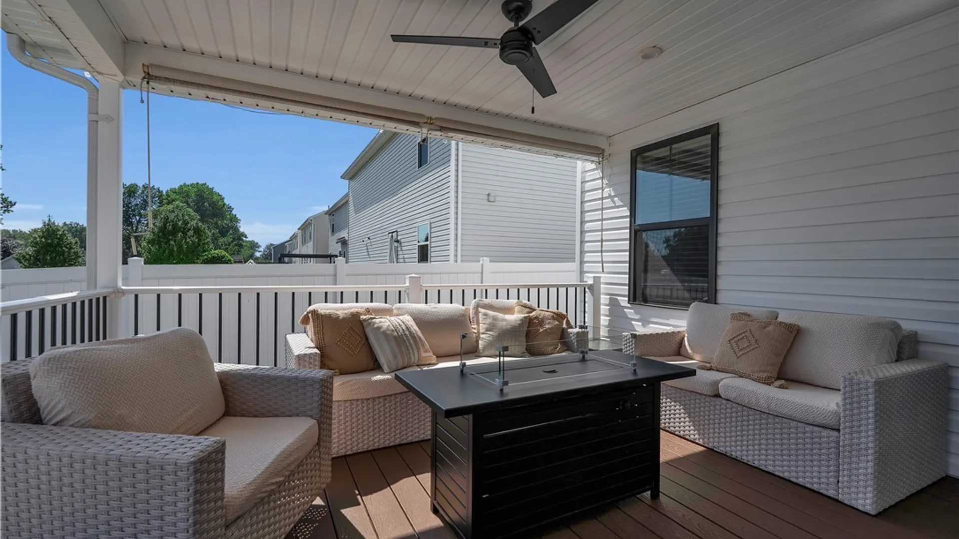 Property at 141 Florence Lane, Amherst, NY 14228 43