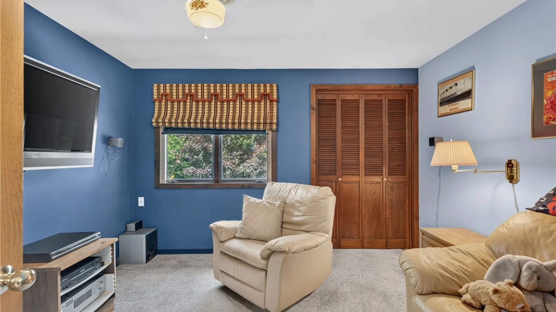 Property at 7 Shire Drive, Amherst, NY 14221 33