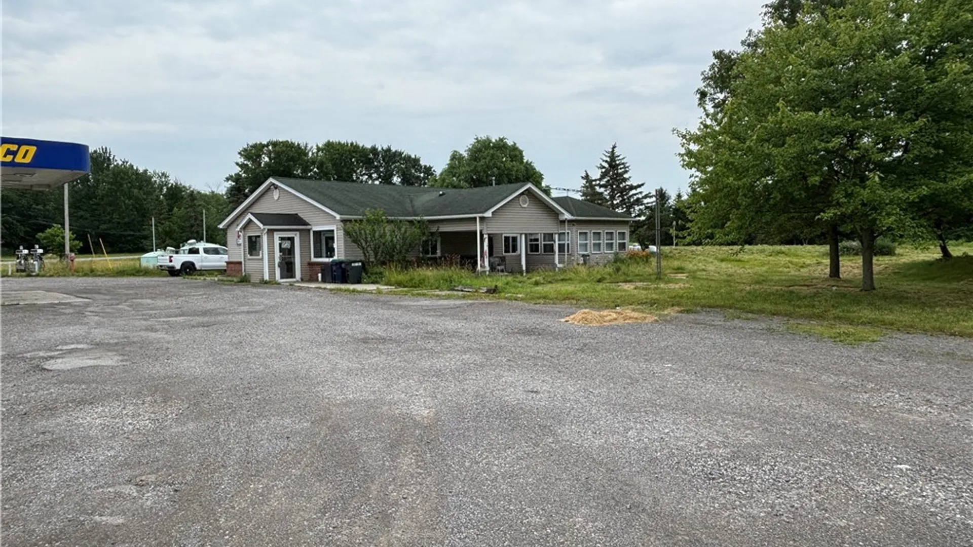 Property at 3586 Beebe Road, Wilson, NY 14108 2