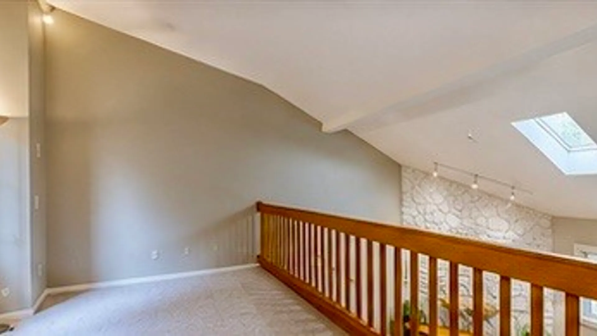 Property at 14 Colonial Circle, Perinton, NY 14450 11