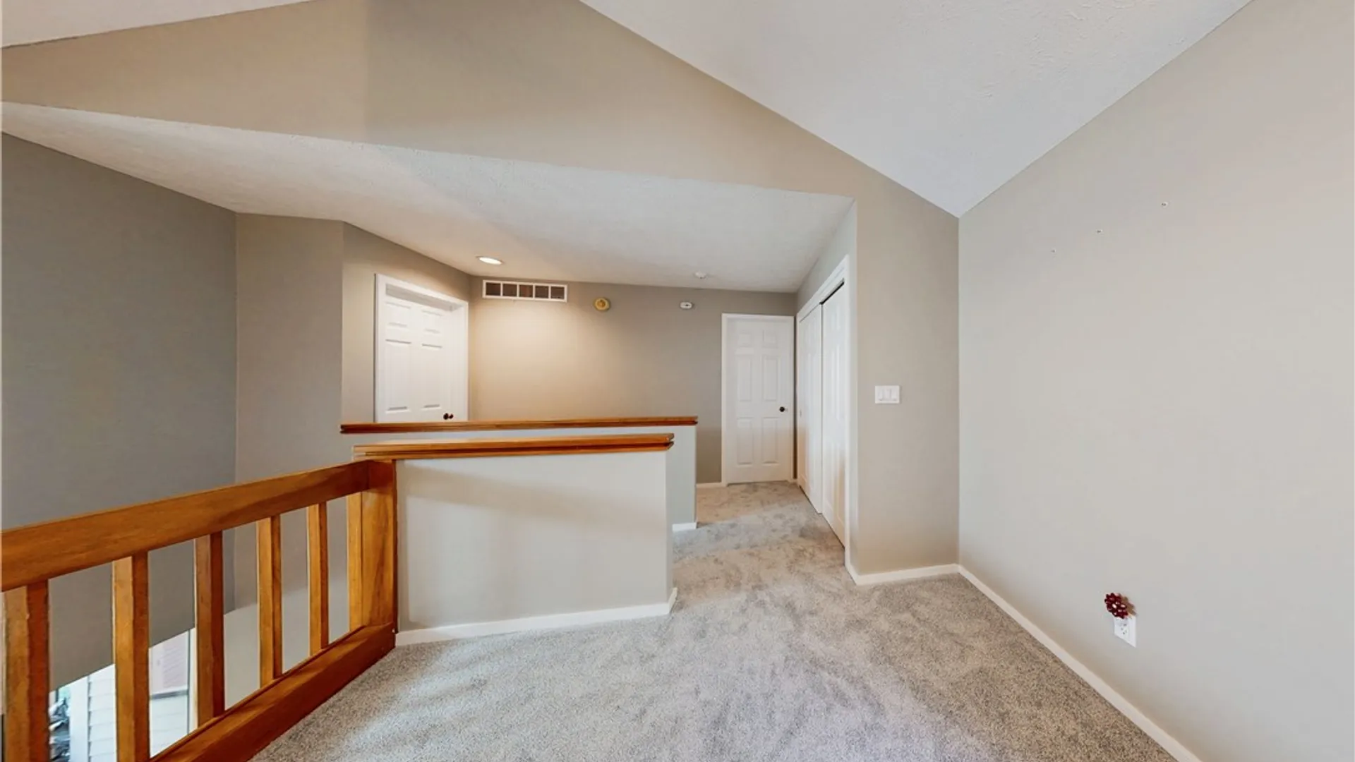 Property at 14 Colonial Circle, Perinton, NY 14450 12