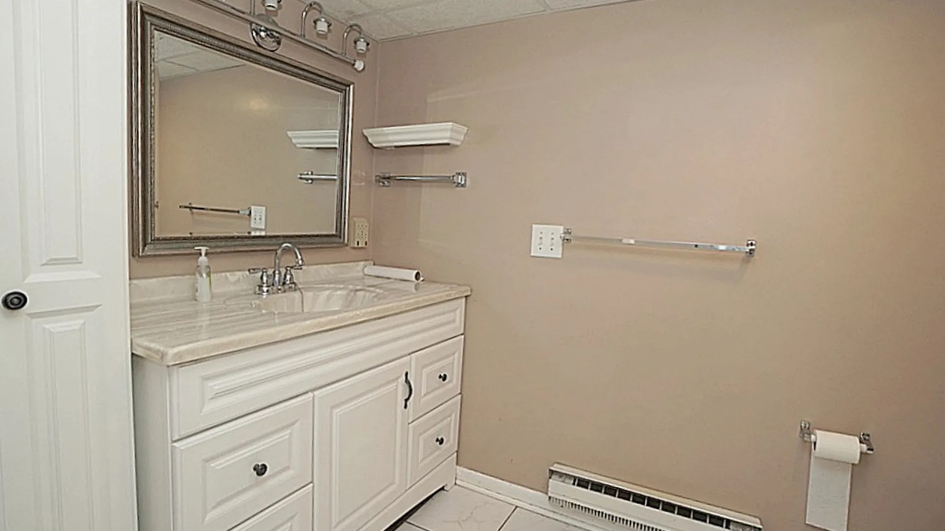 Property at 58 Hillwood Drive, Cheektowaga, NY 14227 18