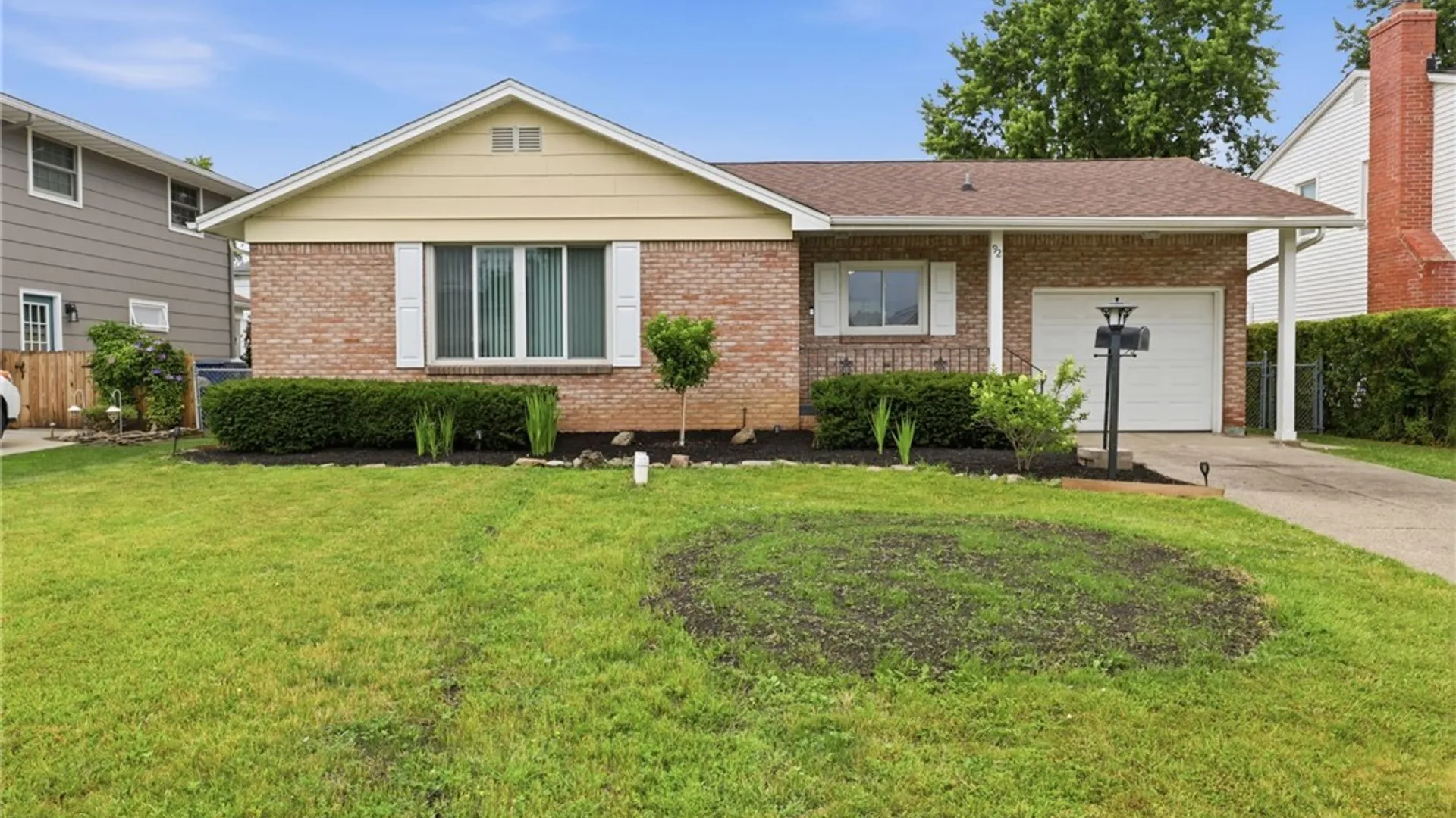 Property at 92 Tomcyn Drive, Amherst, NY 14221 2
