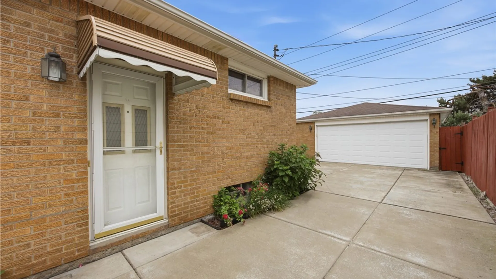 Property at 74 Leni Lane, Cheektowaga, NY 14225 37