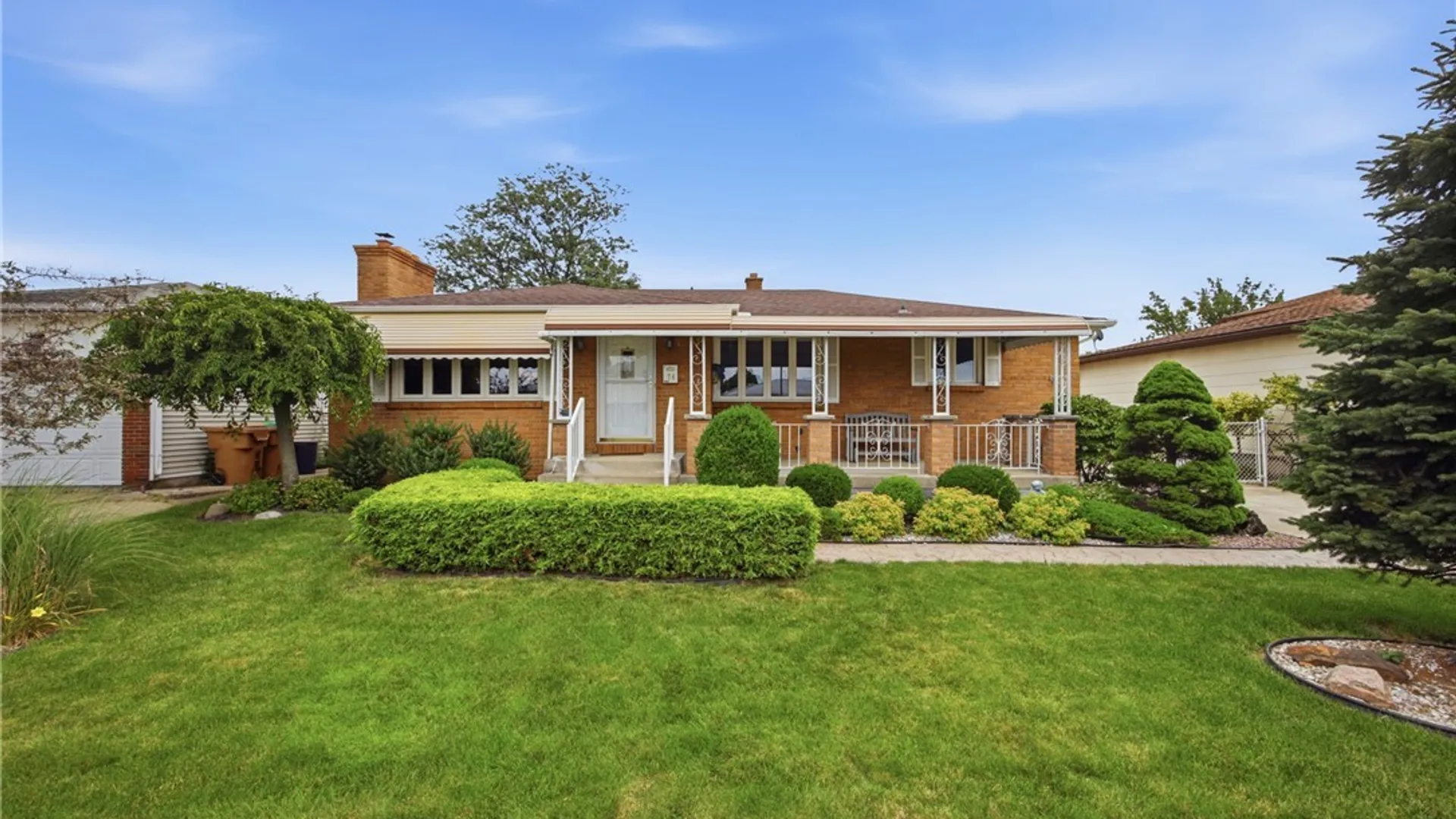 Property at 74 Leni Lane, Cheektowaga, NY 14225 43