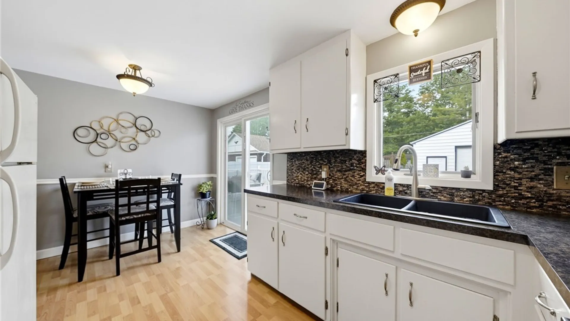Property at 37 Petan Drive, Cheektowaga, NY 14225 12