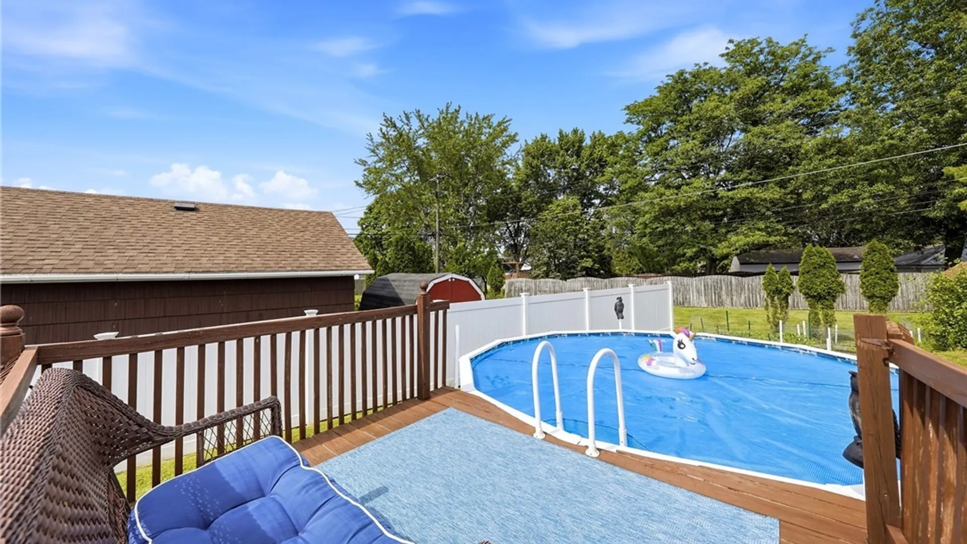 Property at 37 Petan Drive, Cheektowaga, NY 14225 4