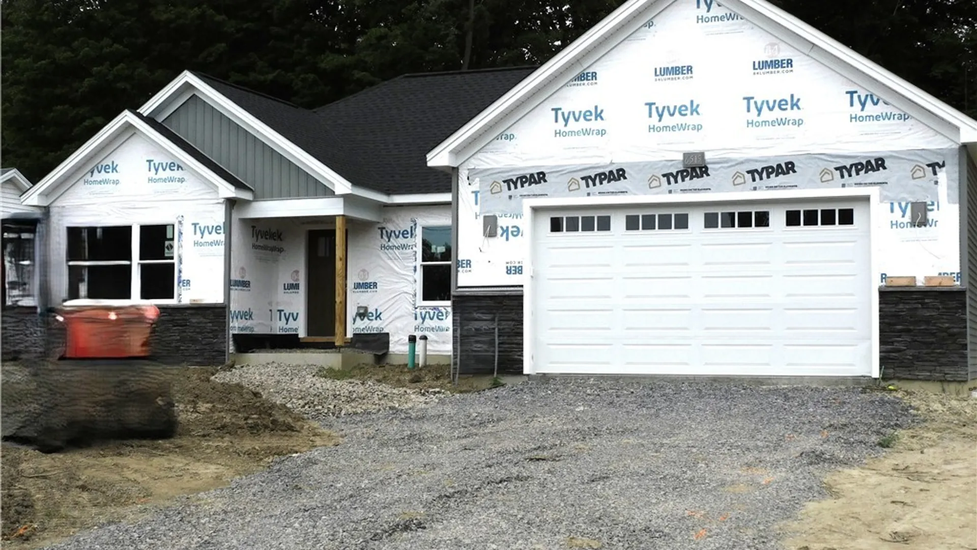 Property at 6515 Burke Road, Hamburg, NY 14085 2