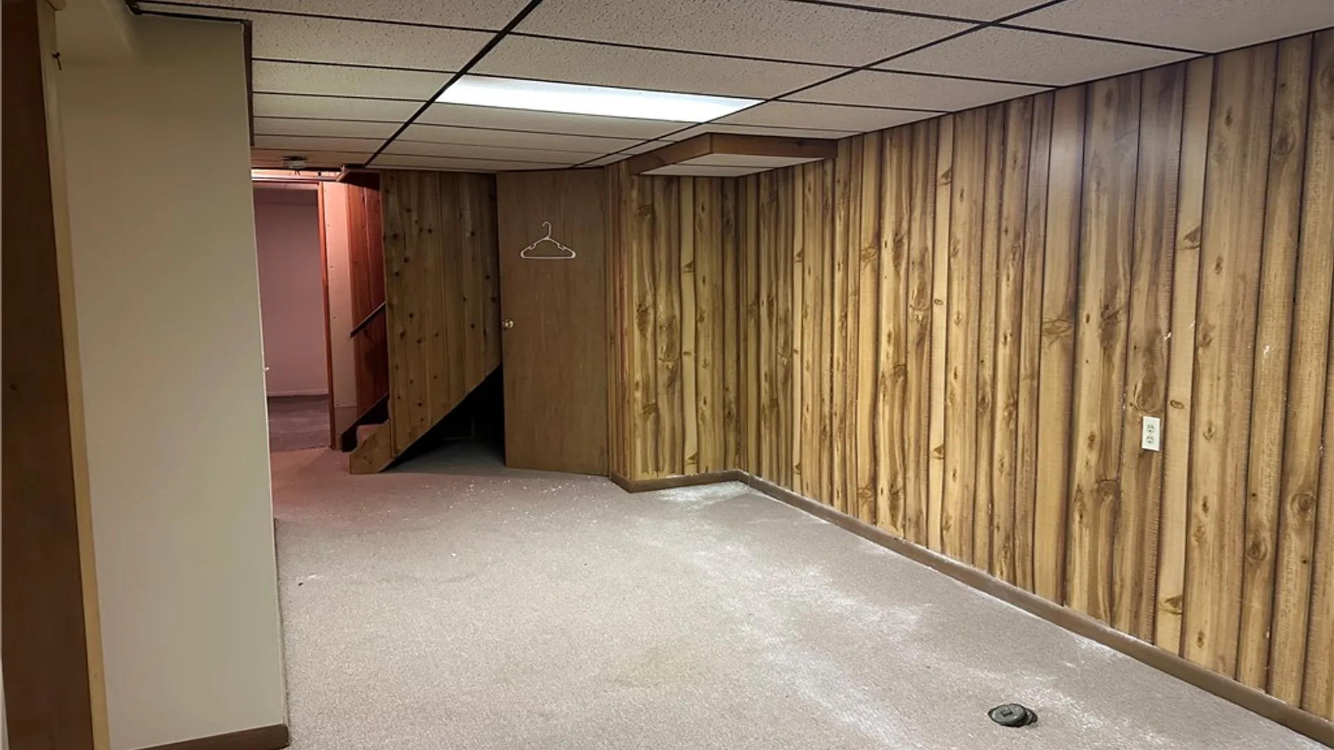 Property at 130 N Ridgelawn Drive, Irondequoit, NY 14617 31