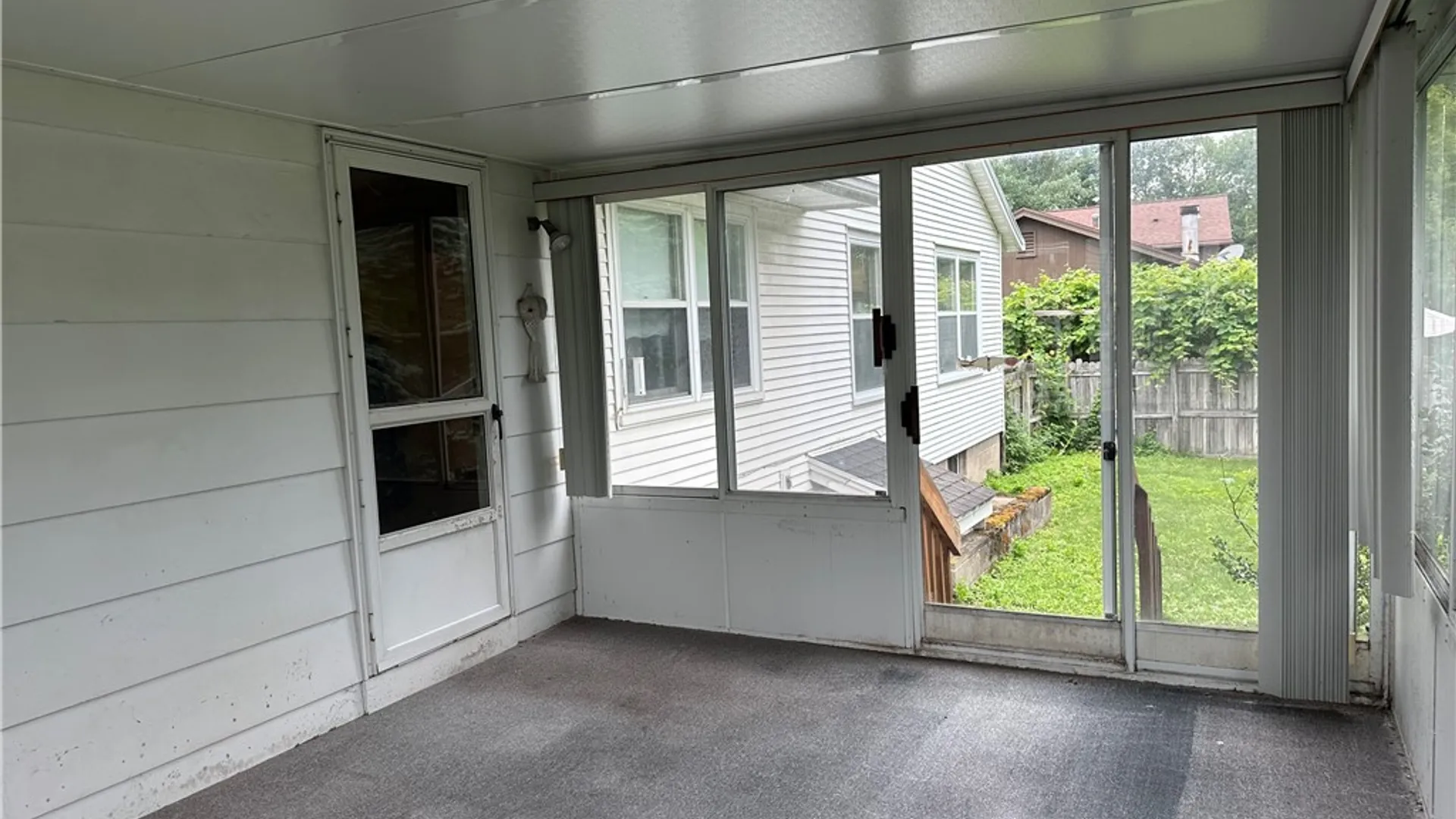 Property at 130 N Ridgelawn Drive, Irondequoit, NY 14617 35