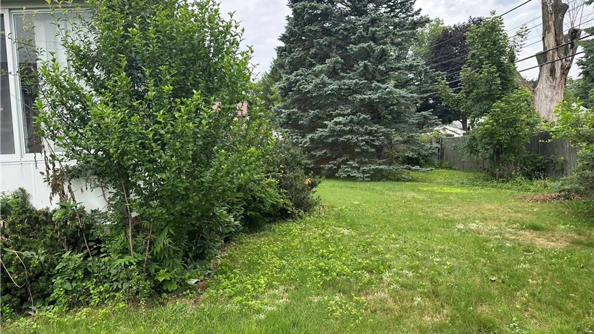 Property at 130 N Ridgelawn Drive, Irondequoit, NY 14617 42