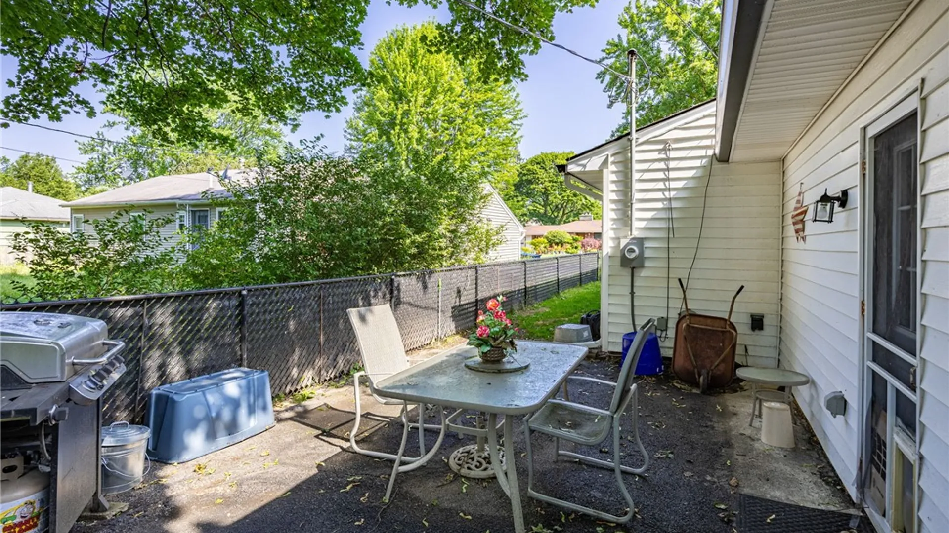 Property at 77 Willowen Drive, Irondequoit, NY 14609 32