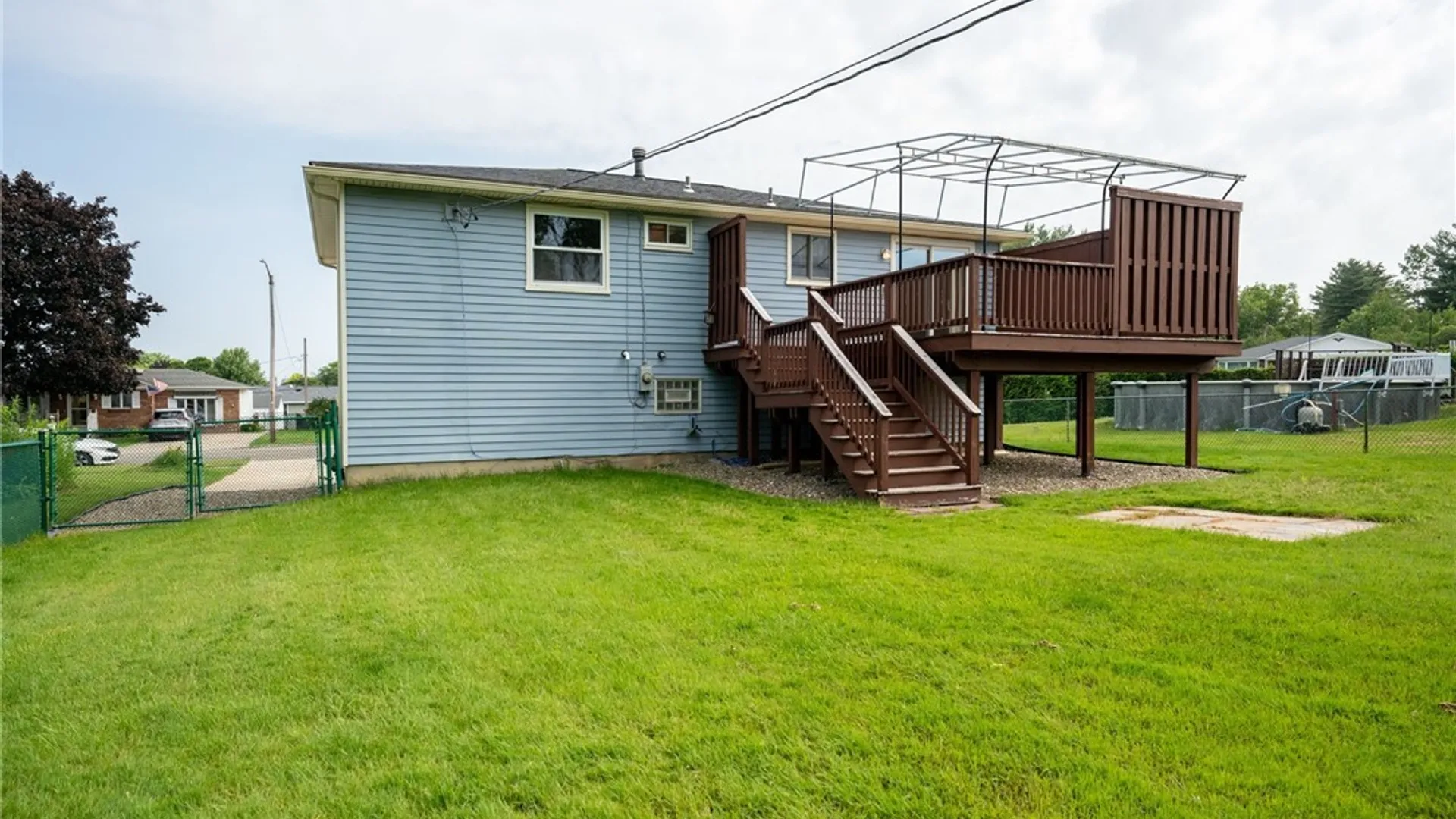 Property at 3933 Sharondale Drive, Hamburg, NY 14075 32