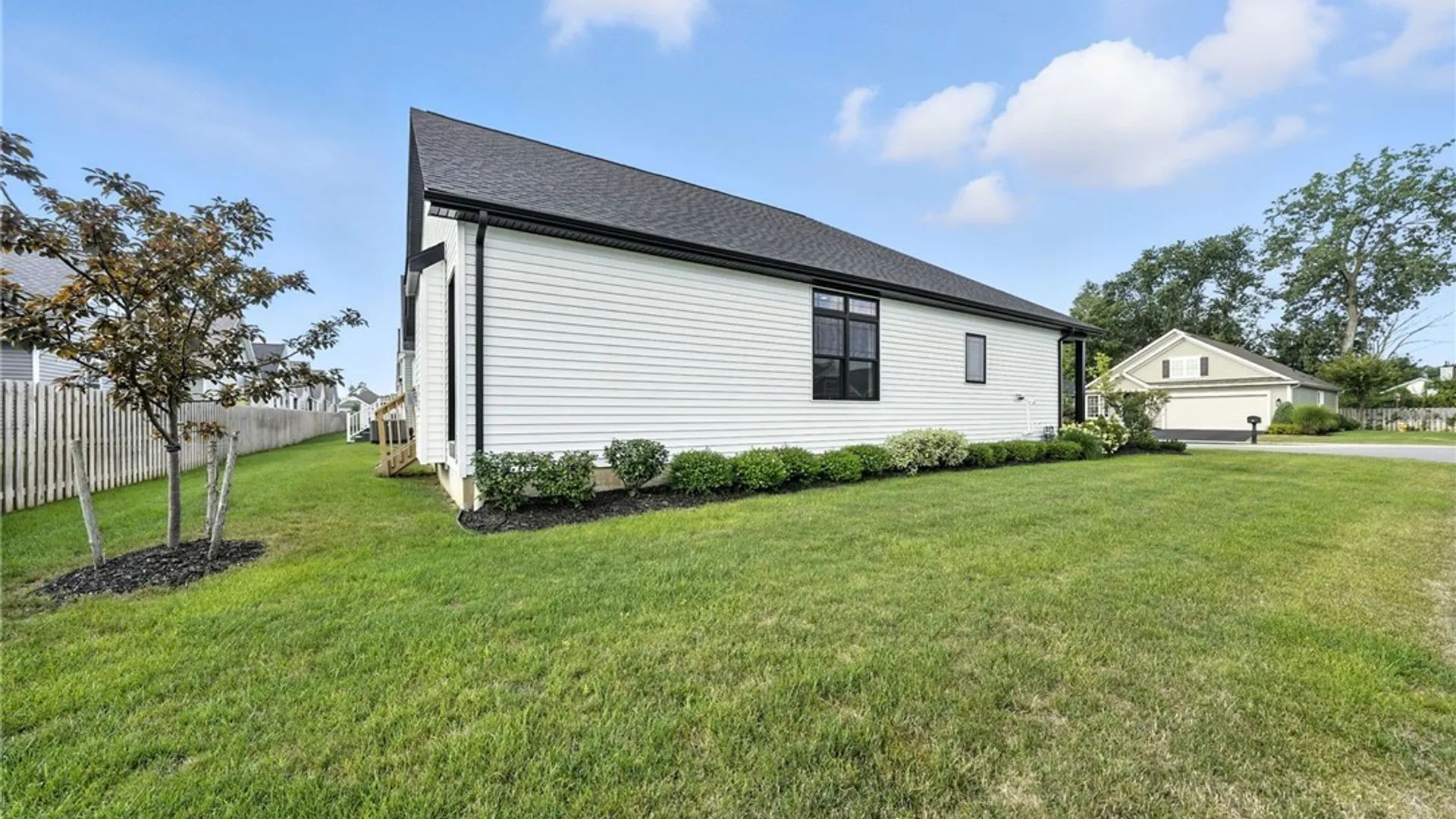 Property at 81 Grambo Drive, Lancaster, NY 14086 47