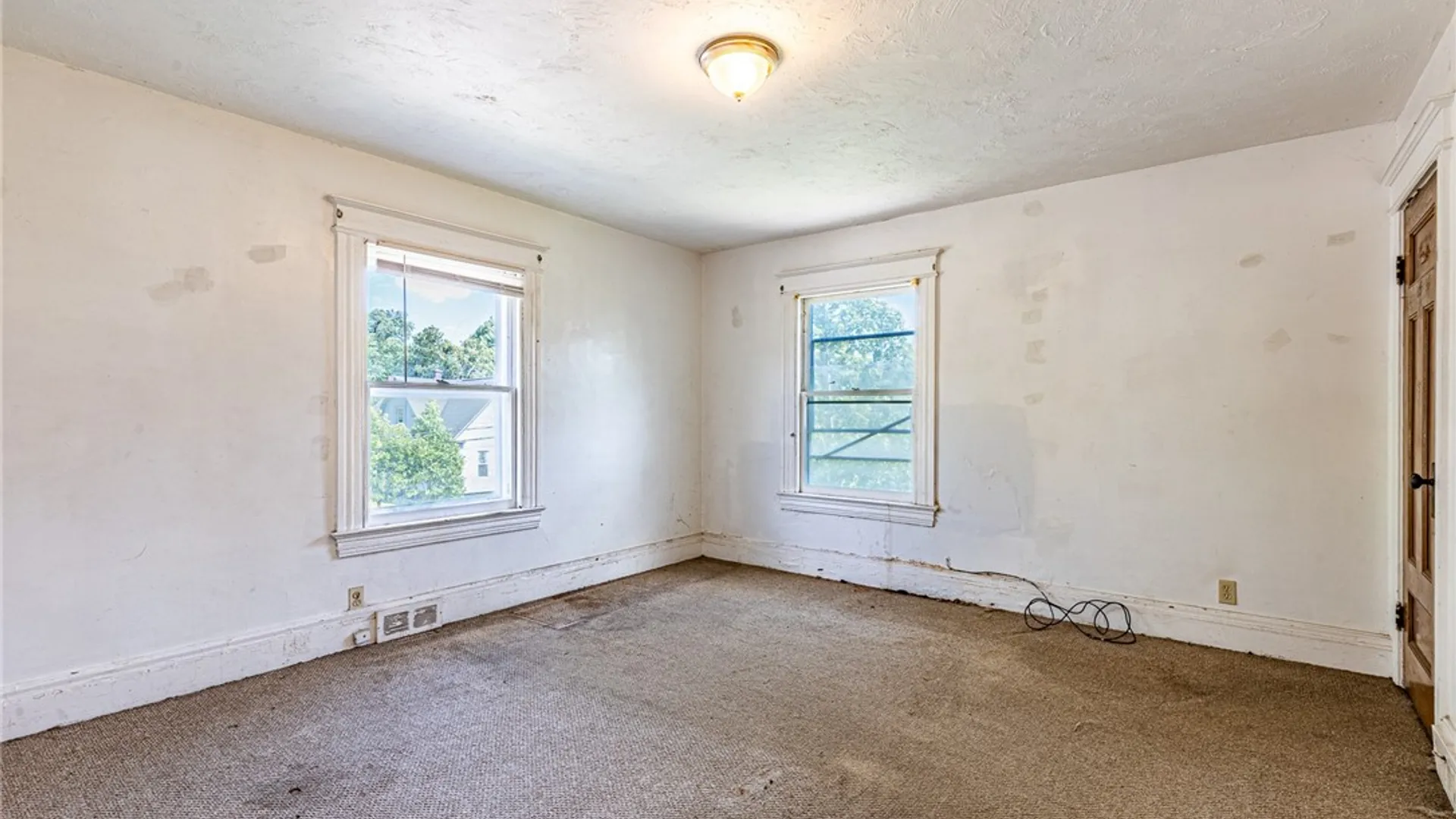 Property at 1375 N Clinton Avenue, Rochester, NY 14621 20