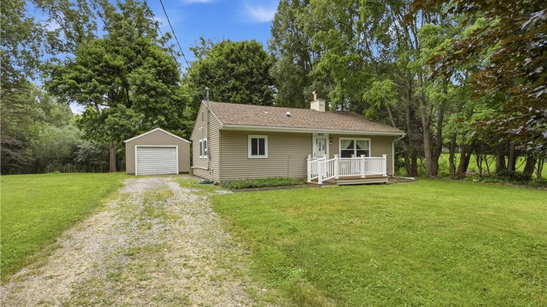 Property at 4875 Meadowbrook Road, Clarence, NY 14221 2