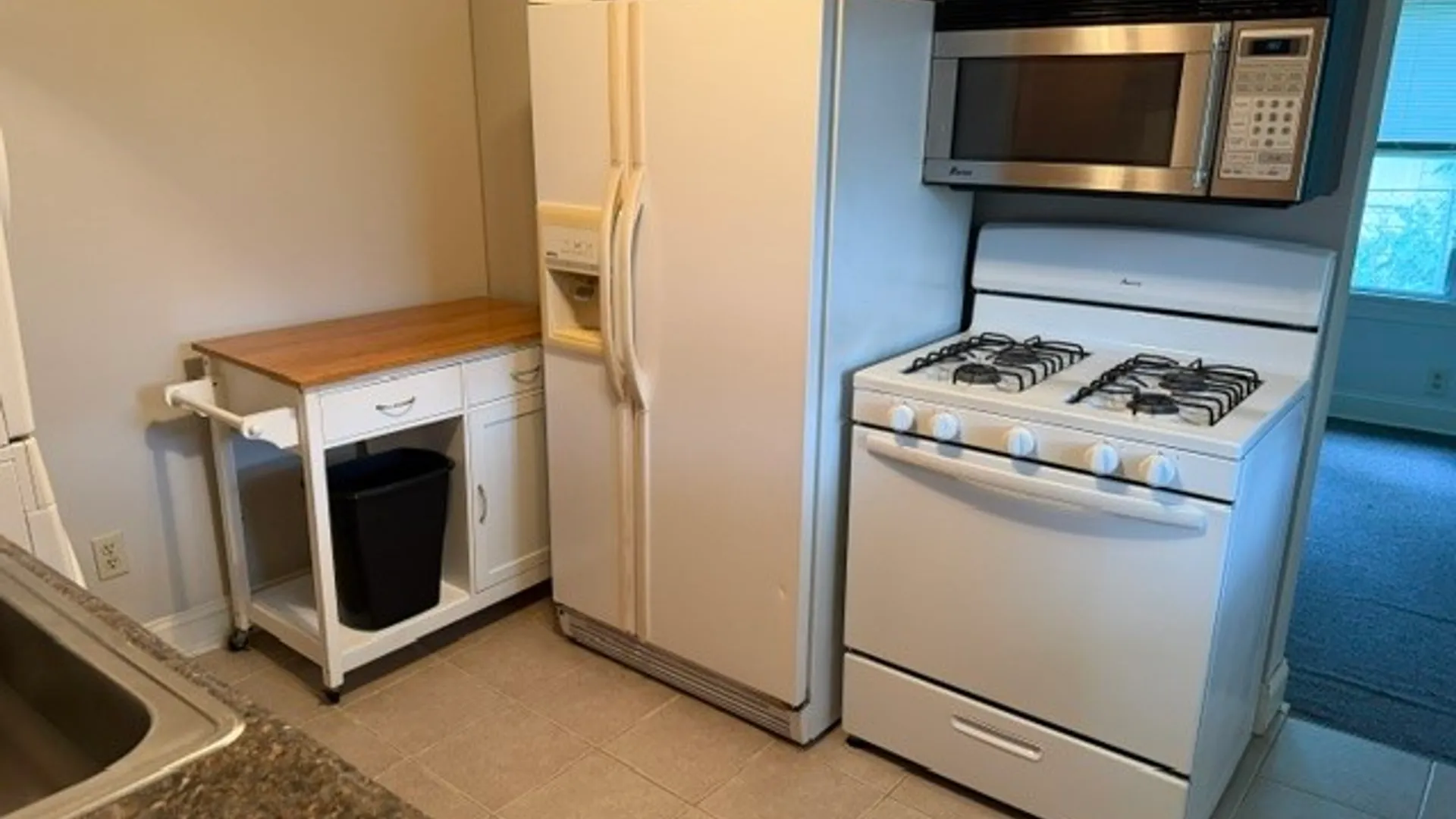 Property at 414 Crossfield Road, Irondequoit, NY 14609 15