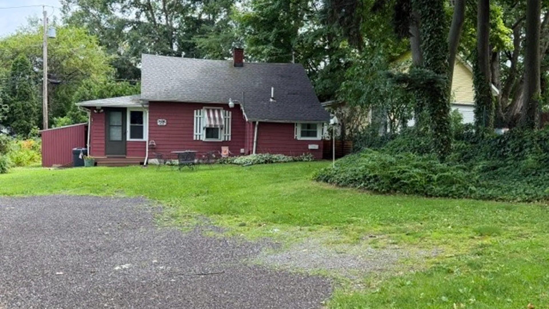 Property at 414 Crossfield Road, Irondequoit, NY 14609 2