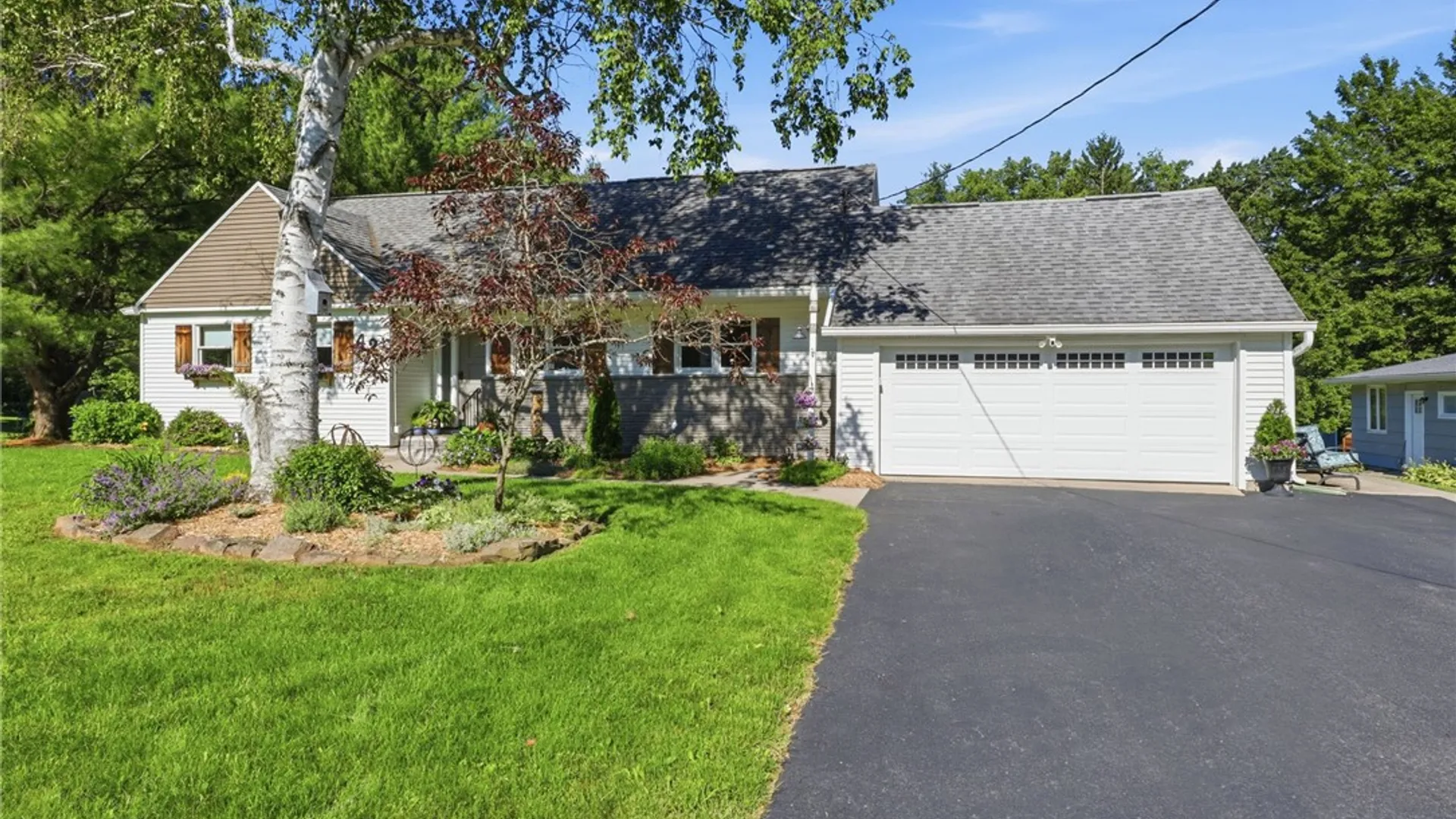Property at 42 Everett Drive, Chili, NY 14624 3