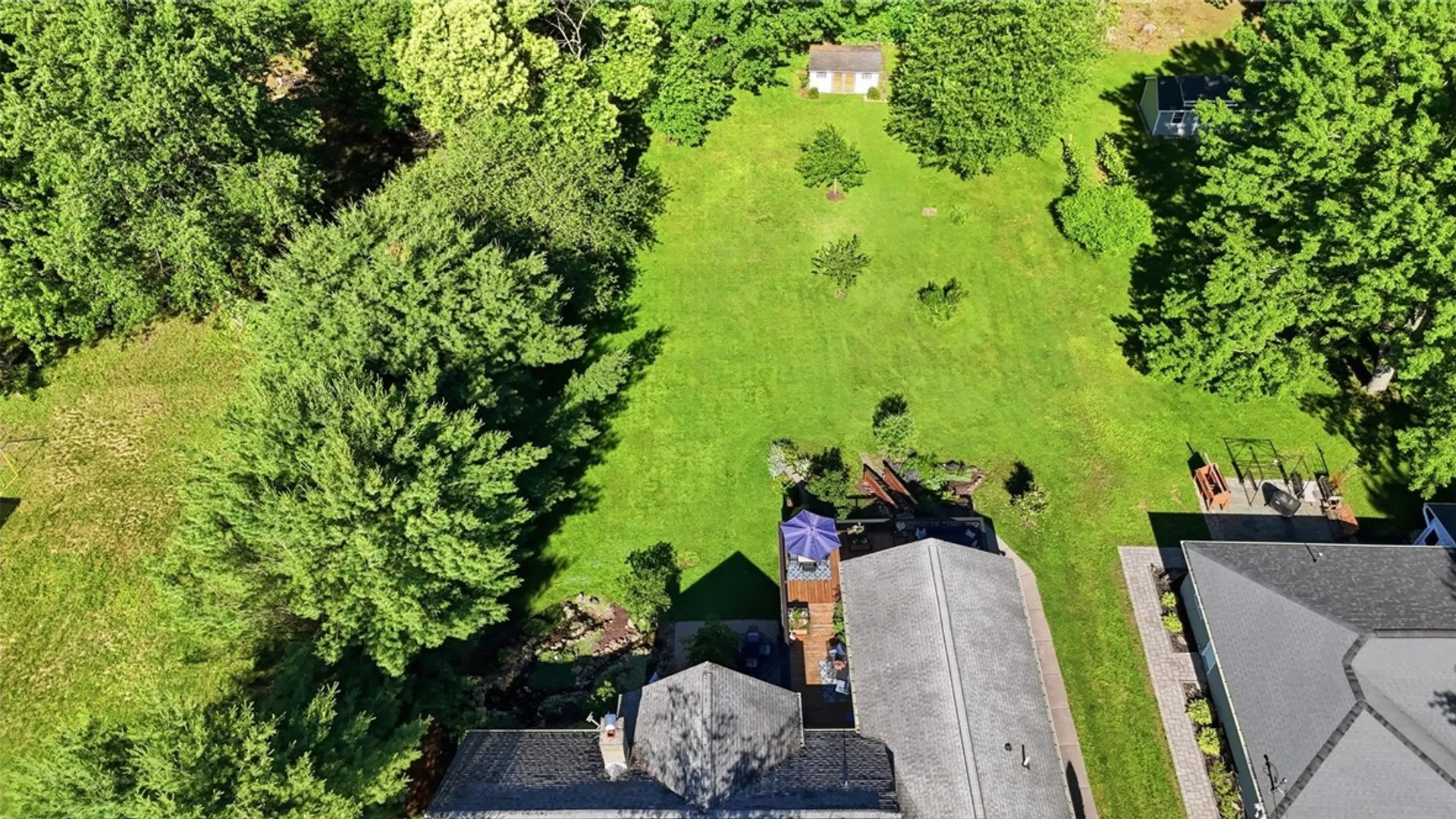 Property at 42 Everett Drive, Chili, NY 14624 44