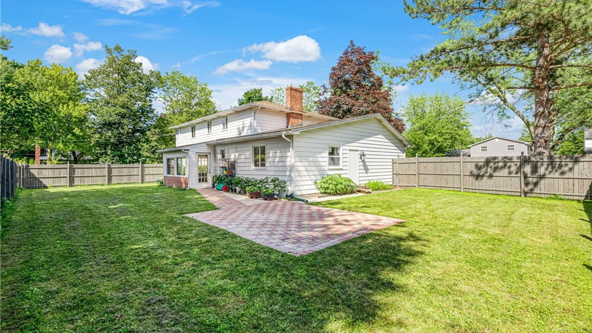 Property at 71 Chaumont Drive, Amherst, NY 14221 6