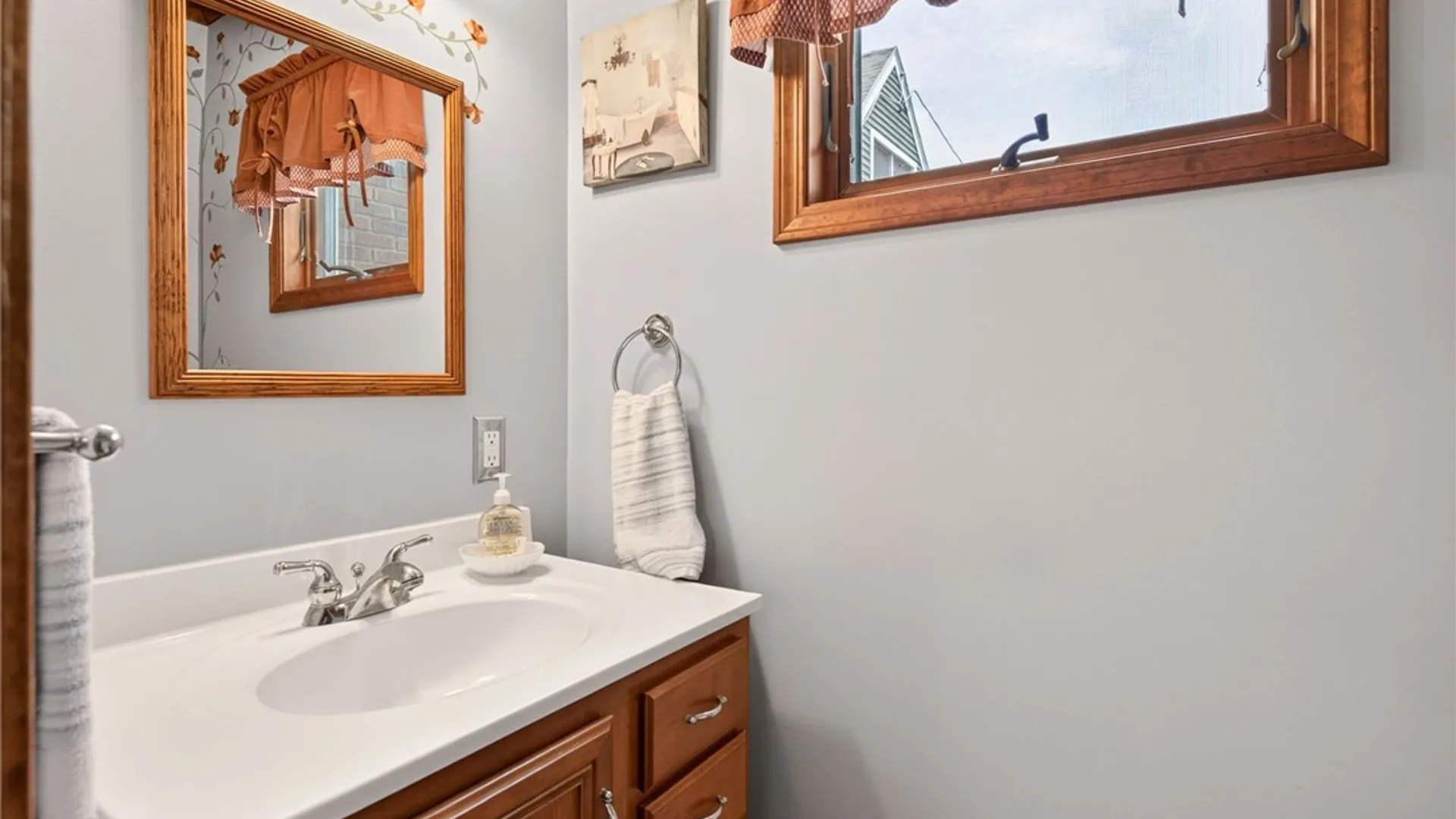 Property at 196 Antlers Drive, Brighton, NY 14618 9