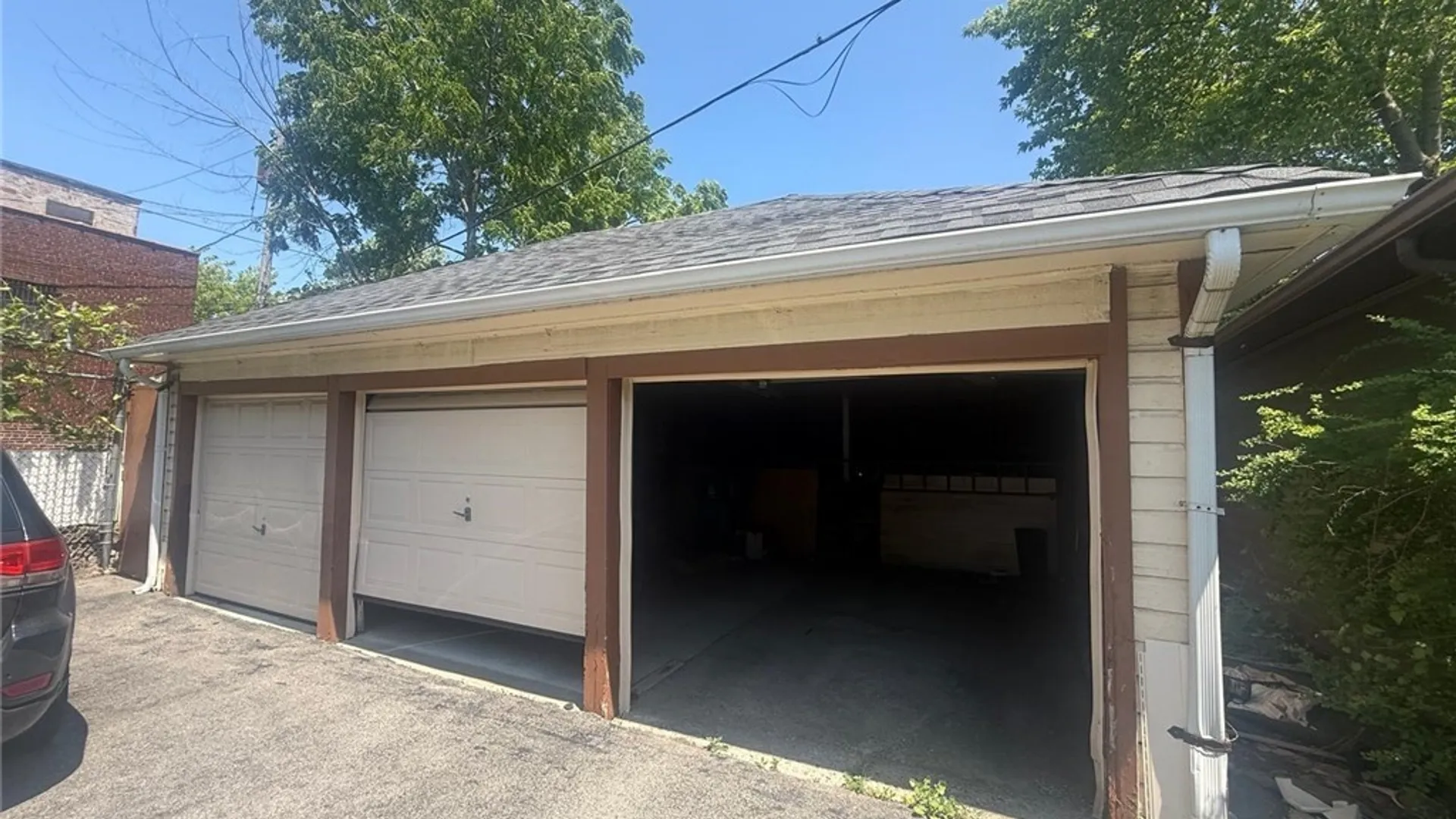 Property at 3315 Bailey Avenue, Buffalo, NY 14215 4