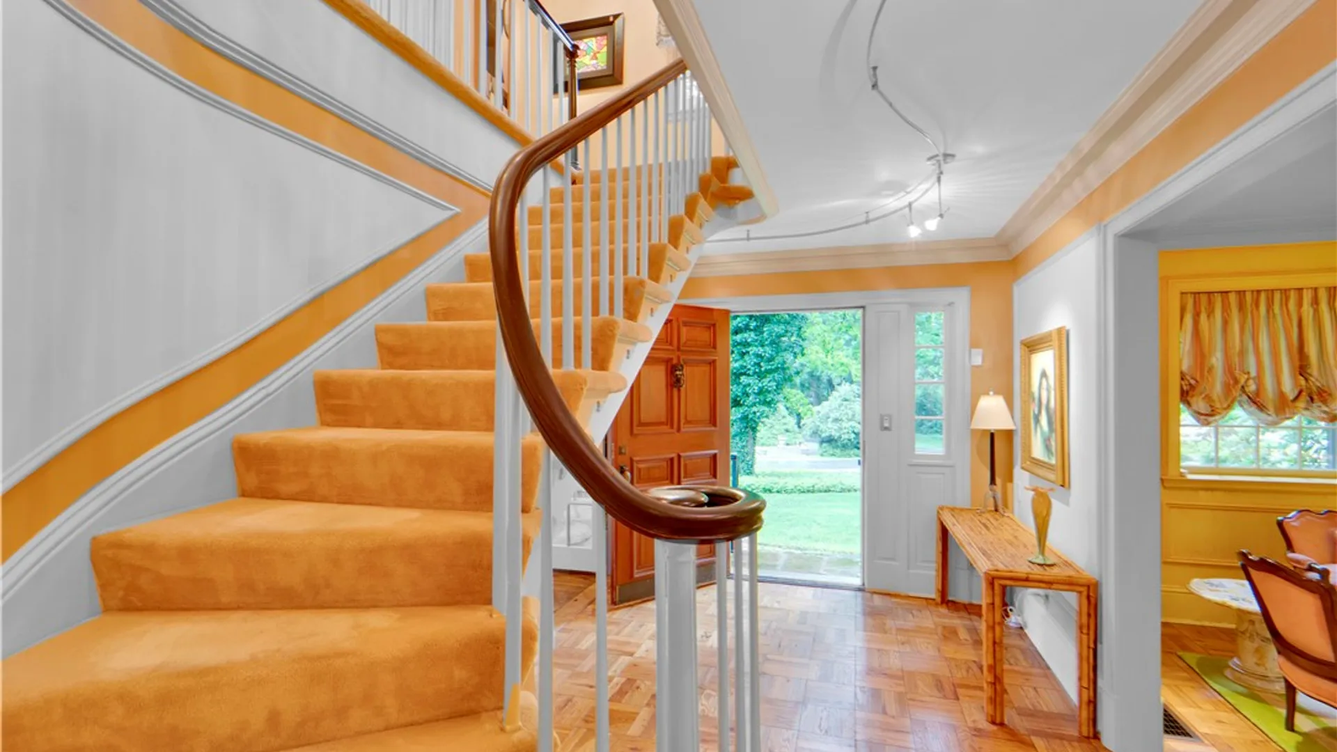 Property at 28 San Rafael Drive, Pittsford, NY 14618 9